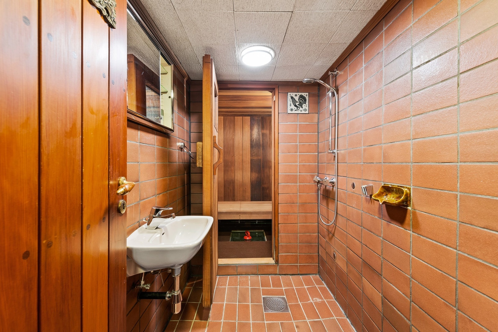 Baderom med egen sauna. Galleribilde