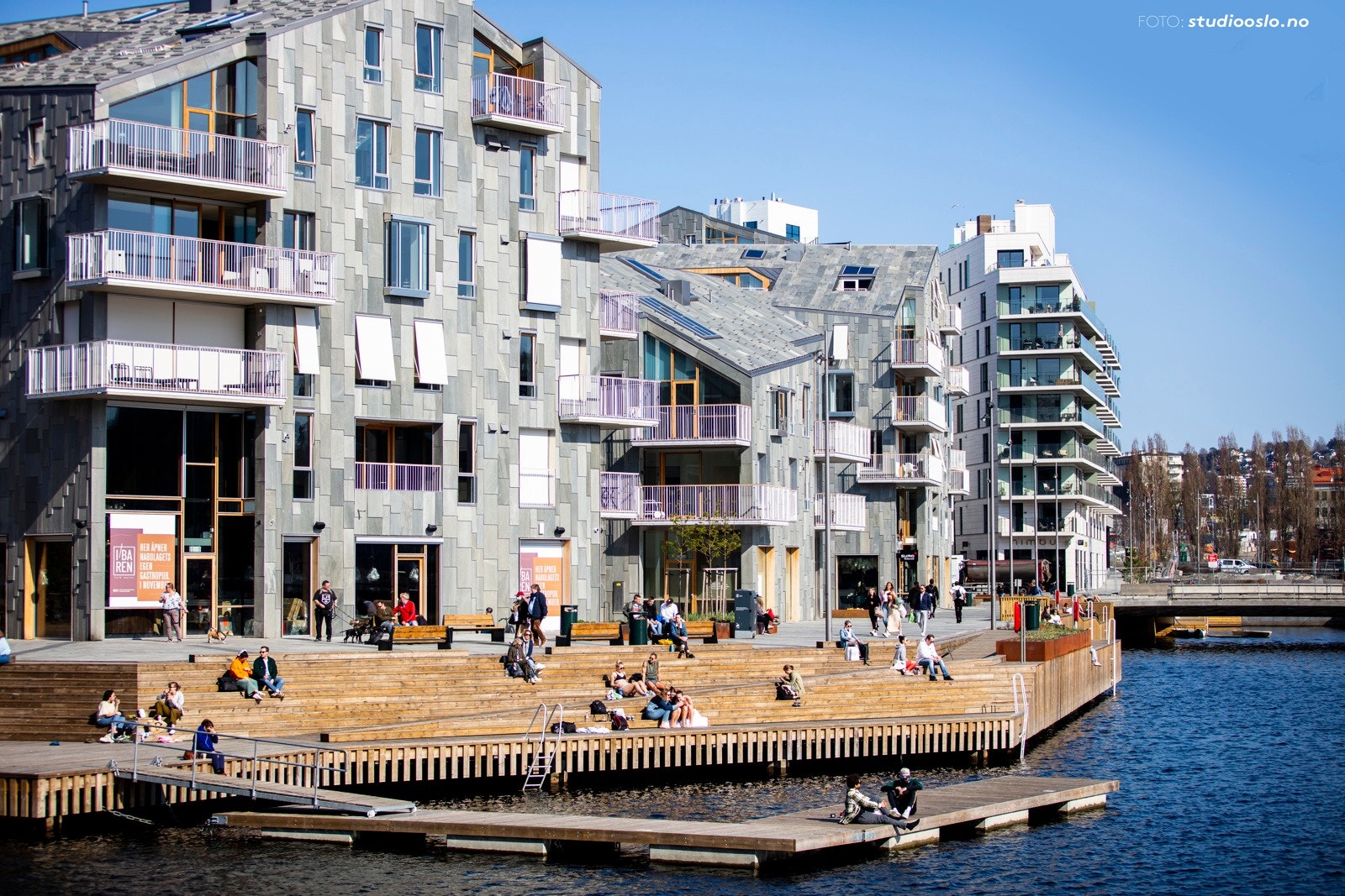 Vannkunsten er et av Bjørvikas mest særegne boligprosjekter og bør oppleves Galleribilde