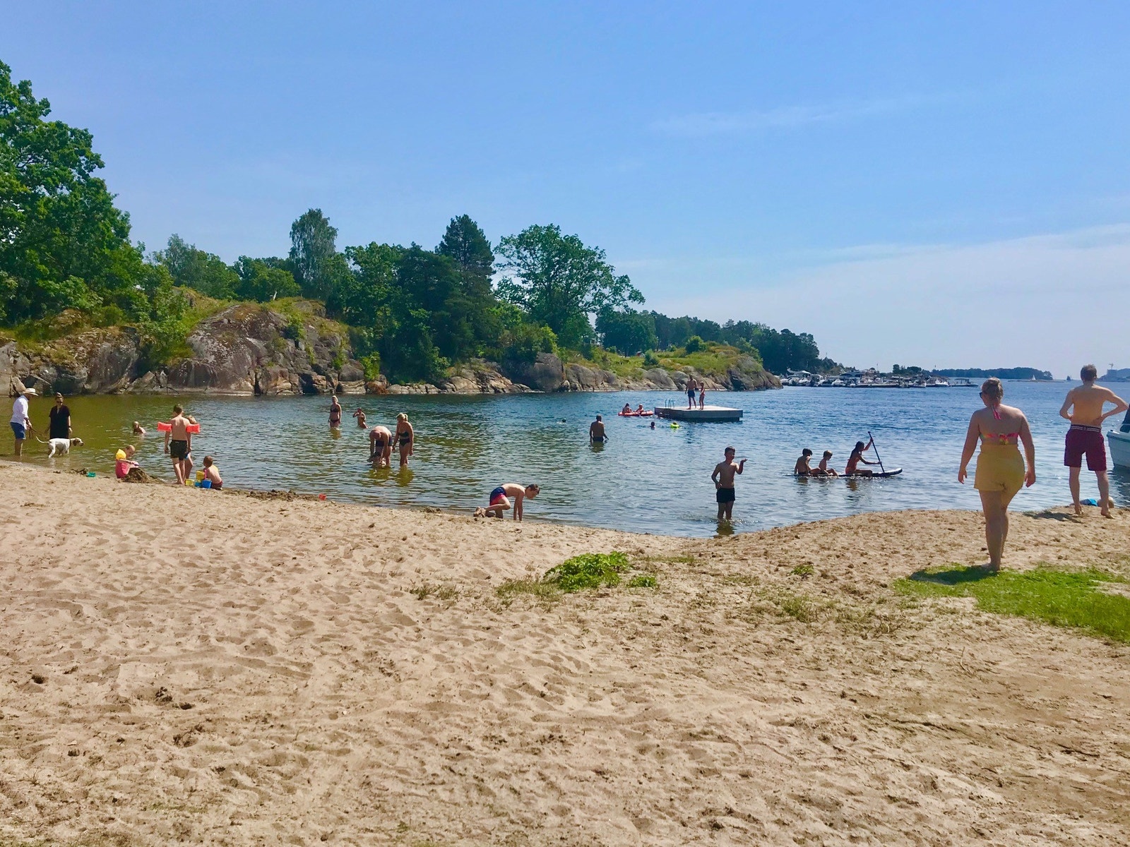 Hovedstranda, rett nedenfor Gårdsjordet - én av flere fine strender Galleribilde