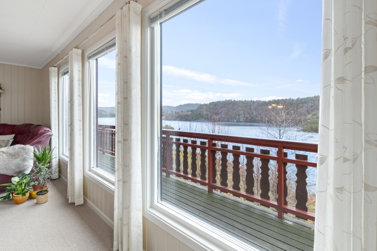 Utsikt fra stue Galleribilde