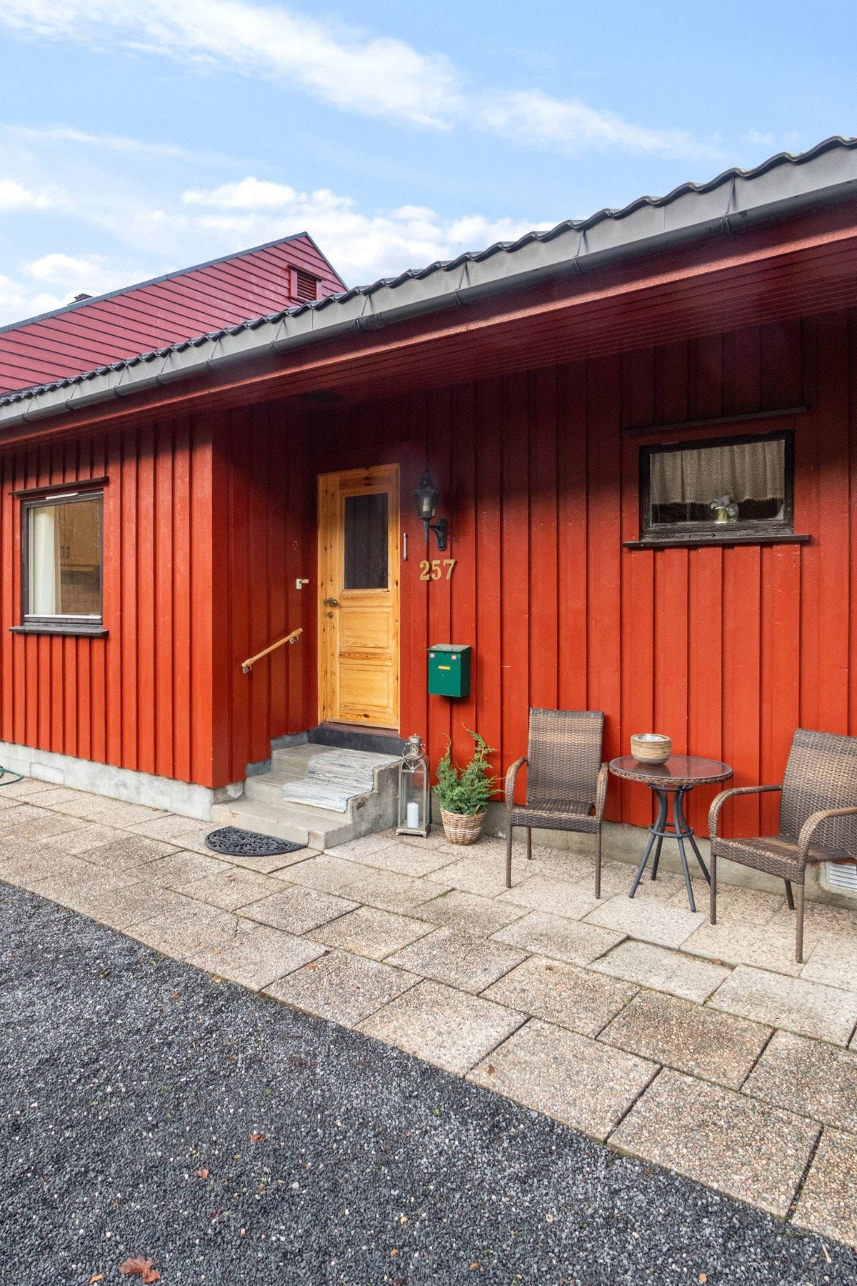 Brosteinsbelagt inngangsparti Galleribilde