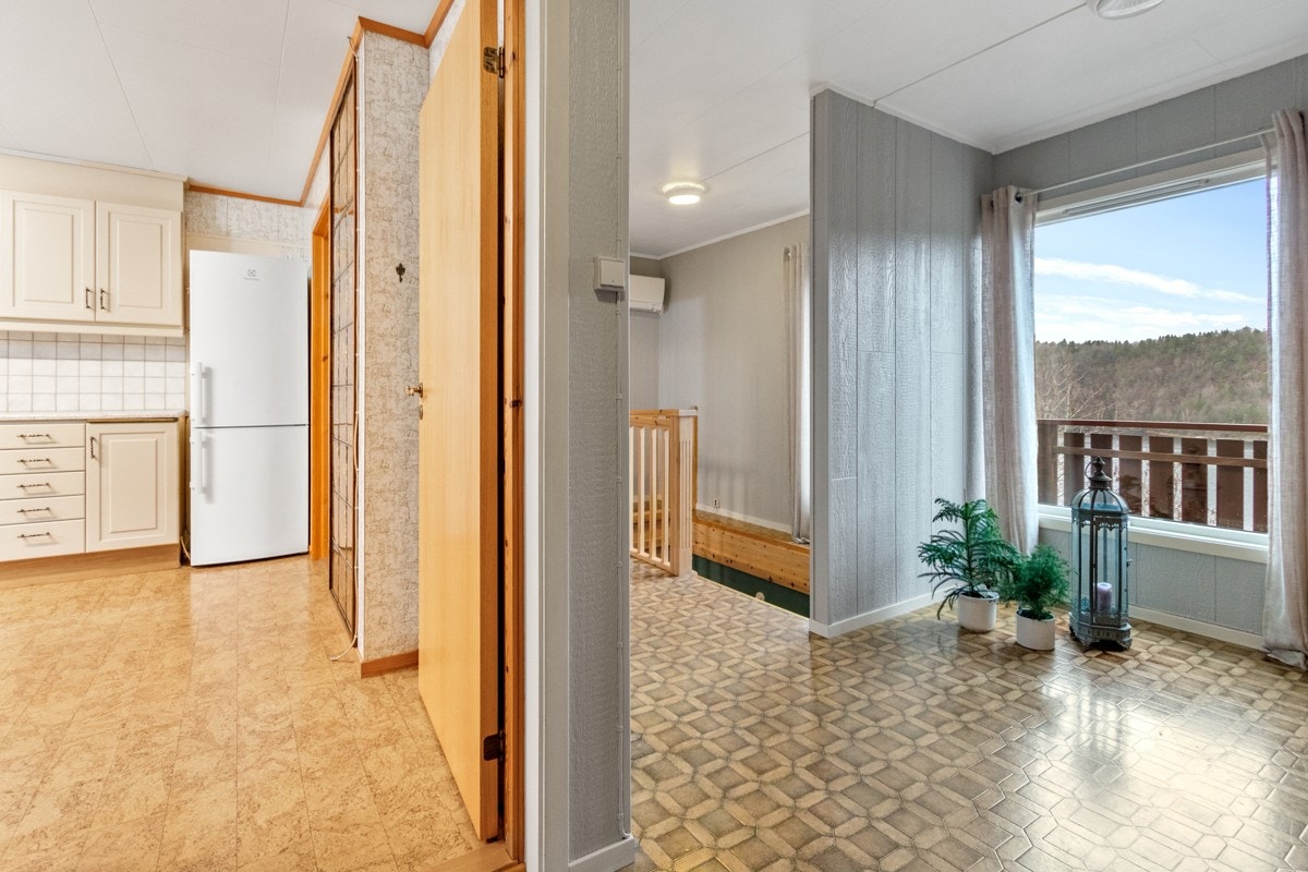 Kjøkken/trappegang Galleribilde