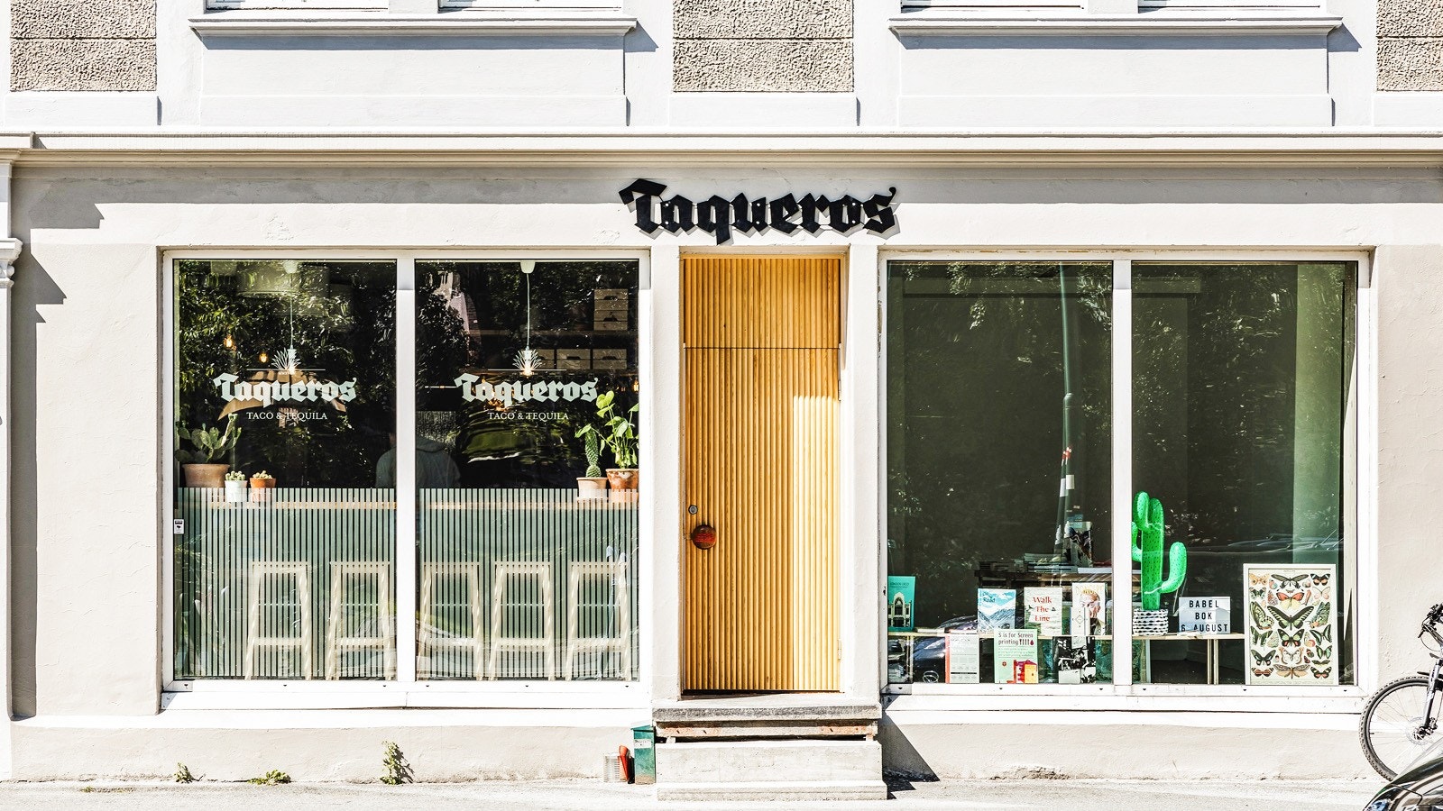 Bymiljøet på Lademoen er i utvikling – her finner man bl.a. restauranten Taqueros, Mellomveien Pub og Ladejarlen restaurant. Restaurantene Credo, Jossa og Edoramen er en kort gåtur unna Galleribilde