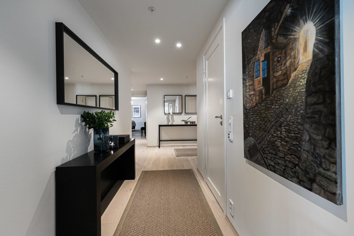 Det er listefri overgang til himlingen. Galleribilde