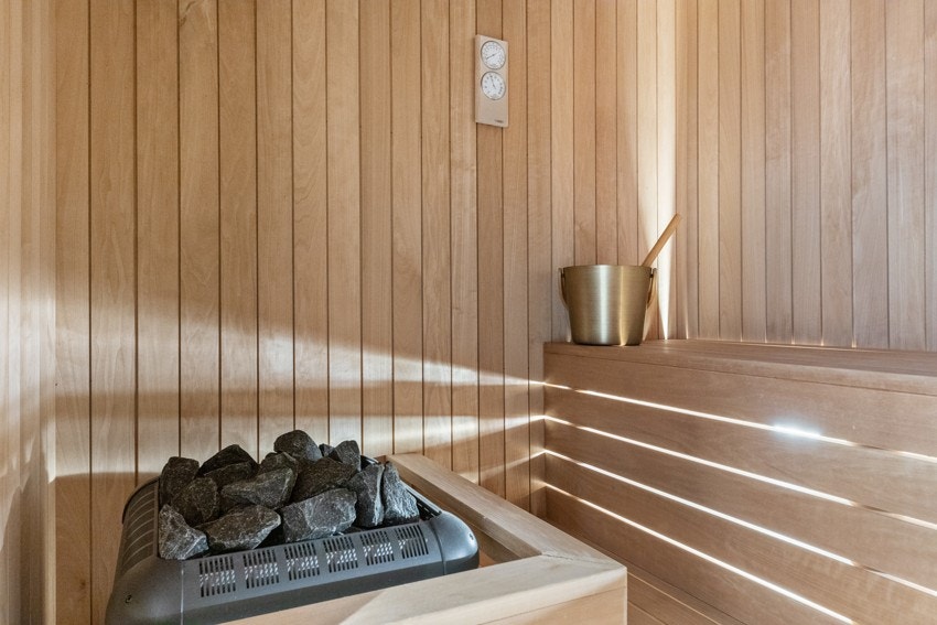 Pluss-konsept! - Badstu. Det er til sammen to badstuer. Galleribilde