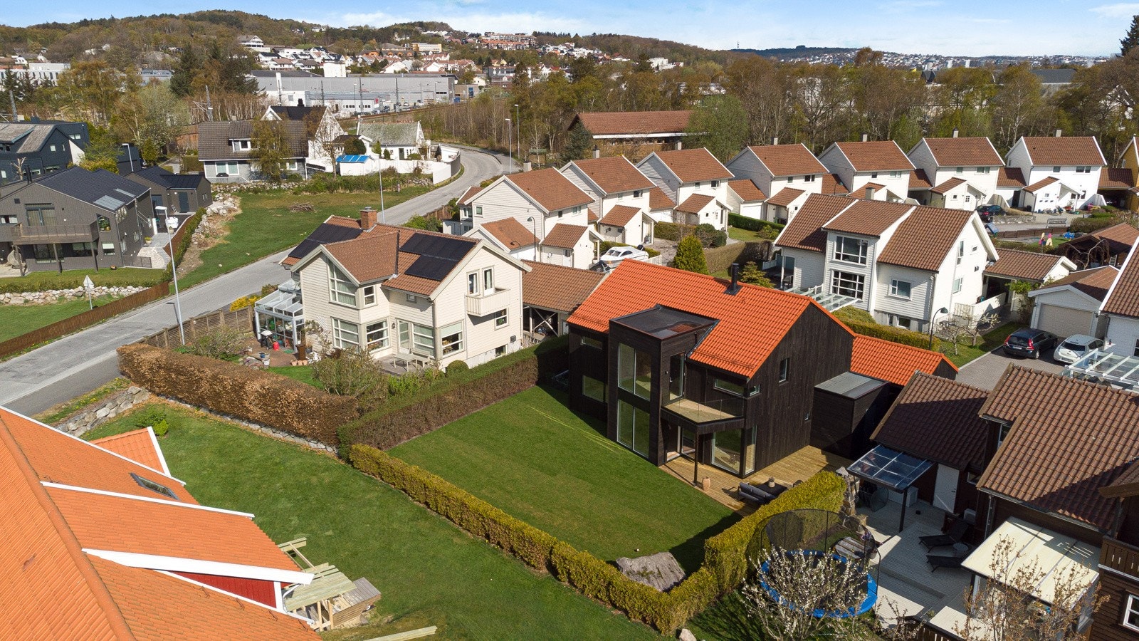 Boligen sett fra luften. Galleribilde
