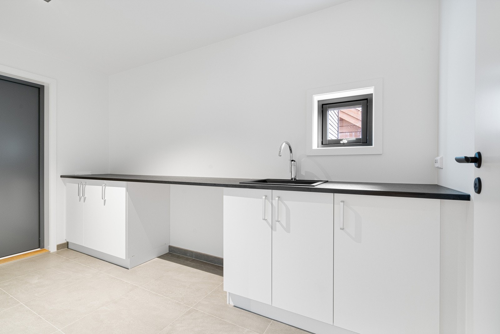 Vaskerom. Galleribilde