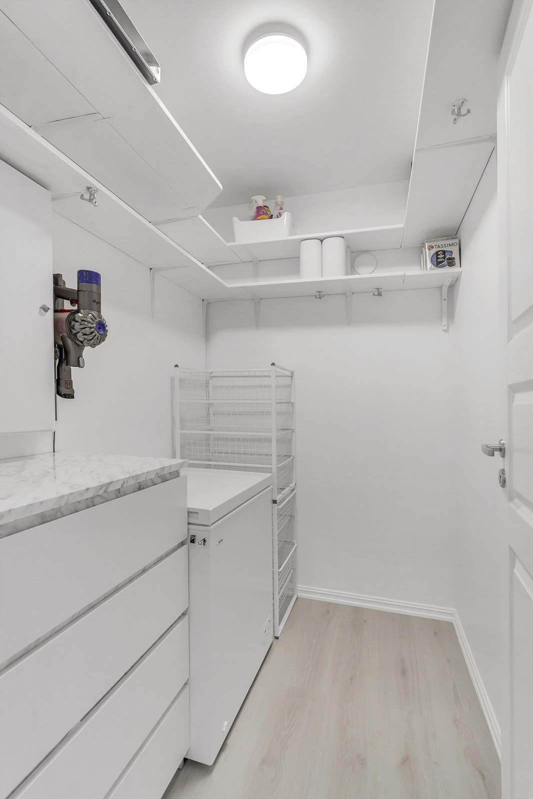 Innebod. Galleribilde