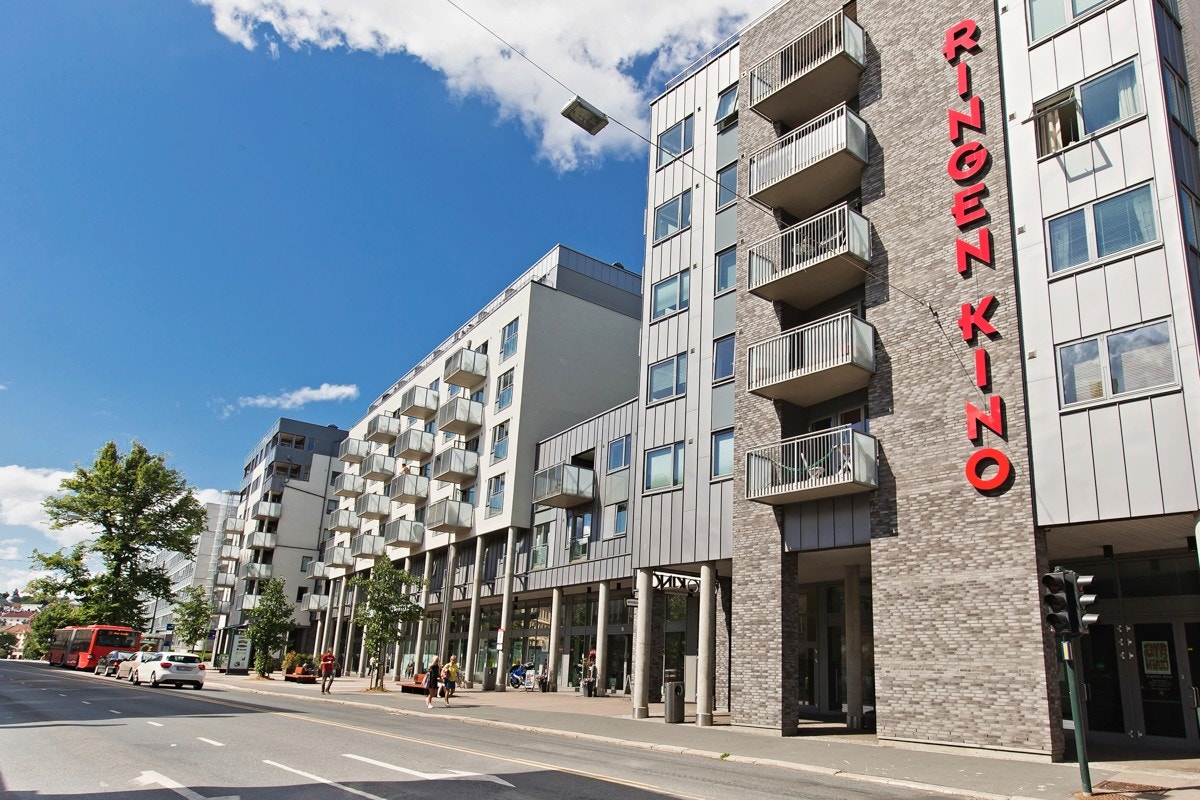 Ringnes park, byr på SATS, Mester Grønn, KAN frisør, Jernia, bakeri og Meny Galleribilde