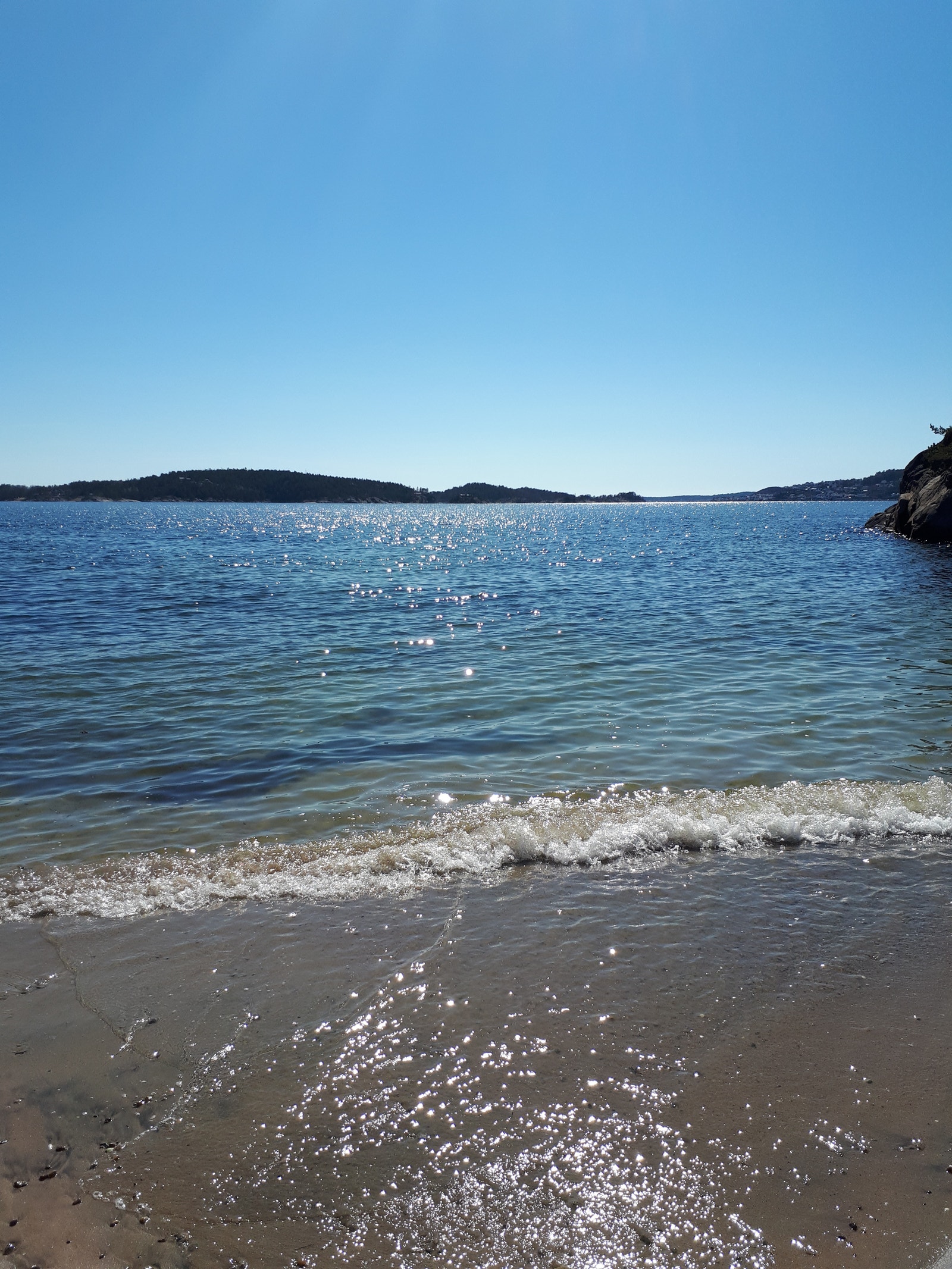 Badestrand i nærmiljøet. Galleribilde
