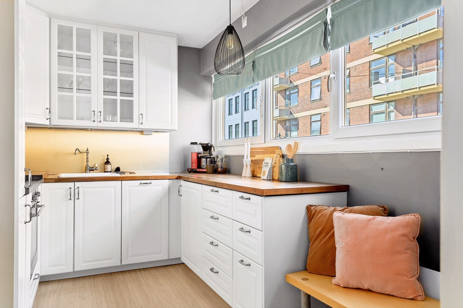 Lekkert kjøkken fra 2015 Galleribilde