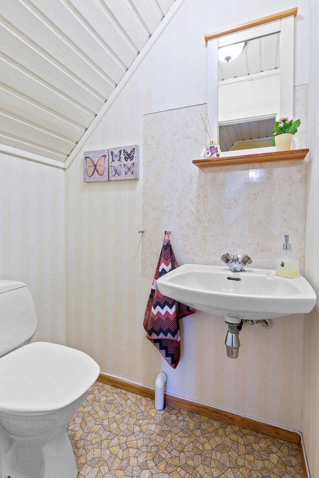 Det er toalett også i 2. etasje. Galleribilde