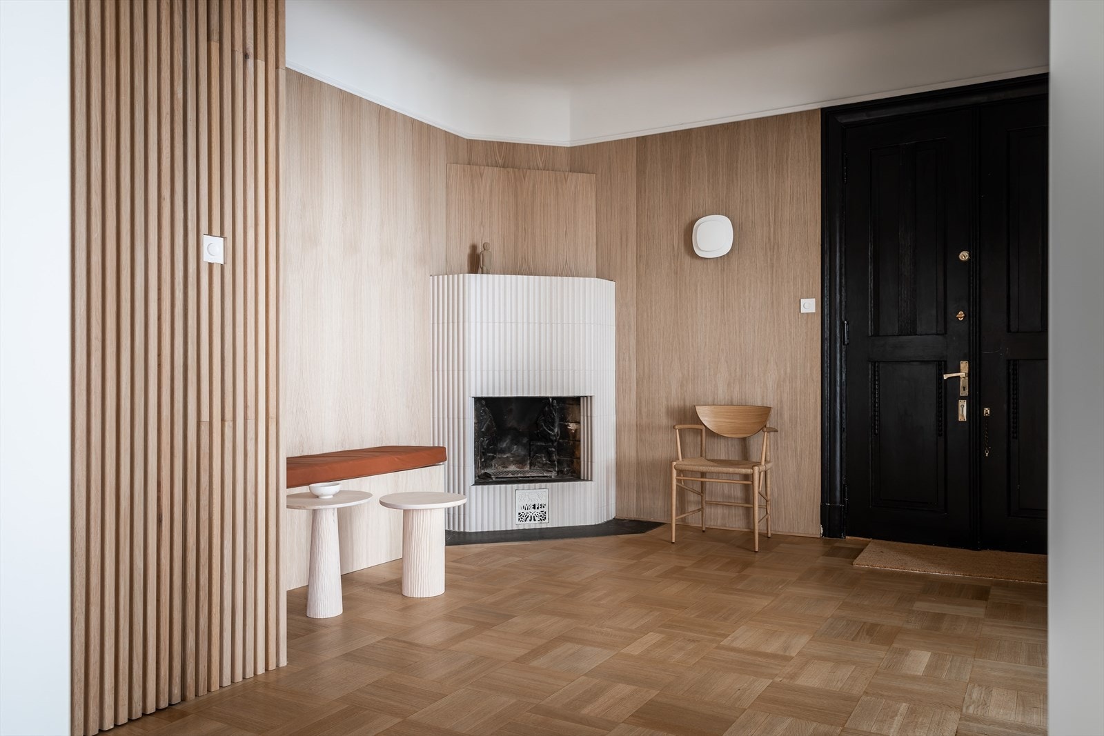 Dovre-peisen er redesignet, bygget om og kledd med fliser fra wow design. Galleribilde