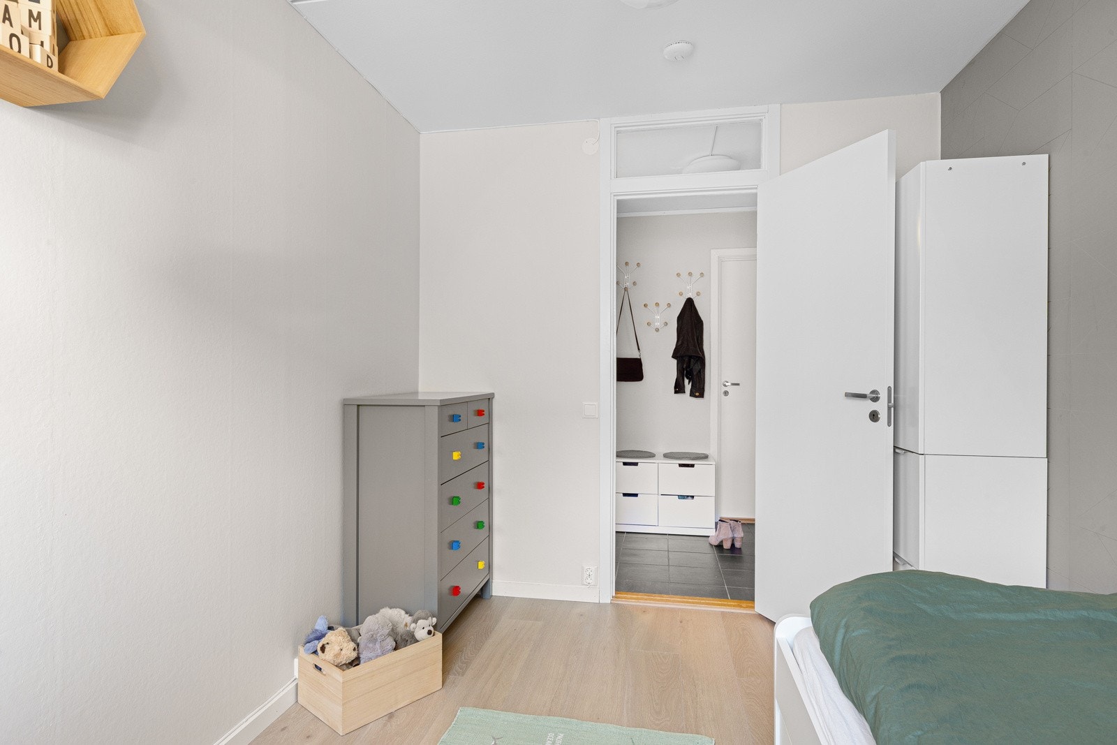 På barnerommene er det laminatgulv. Galleribilde