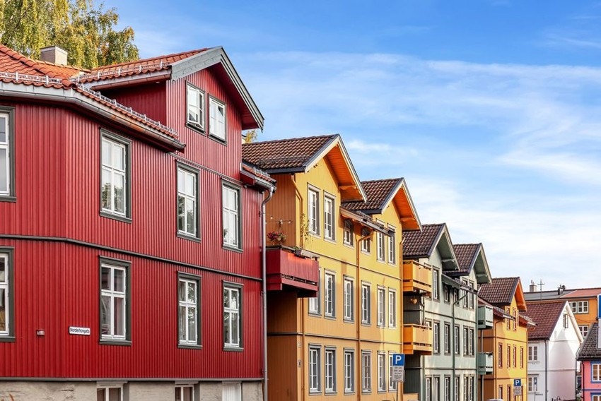 Rett over gaten for leiligheten finner du sjarmerende Kampen med et hyggelig utvalg av kafeer og nisjebutikker. Galleribilde