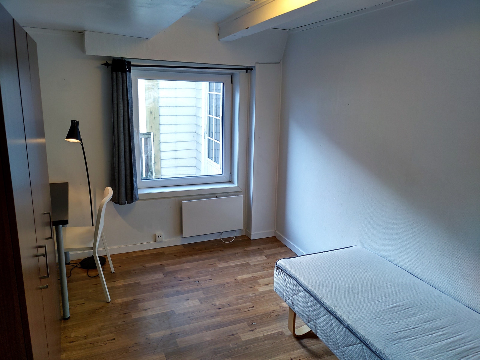 Hybelrom 4 Galleribilde