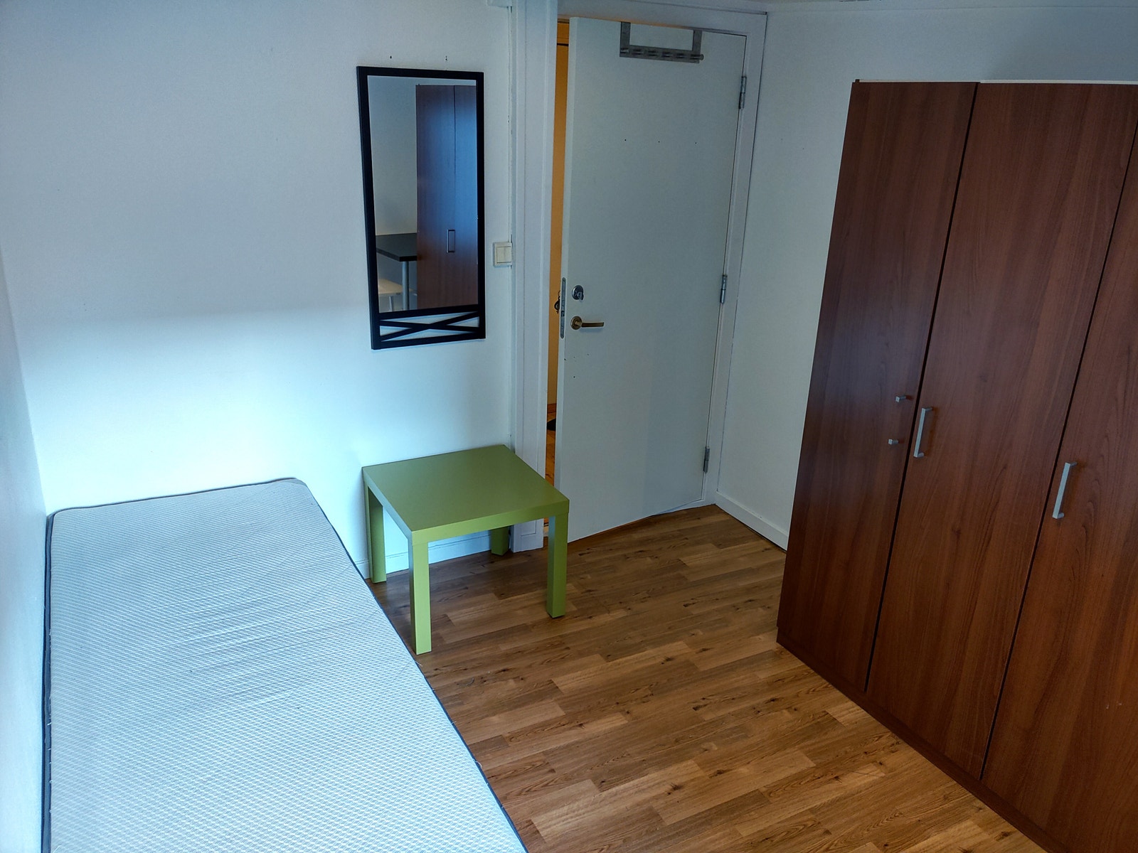 Hybelrom 4 Galleribilde