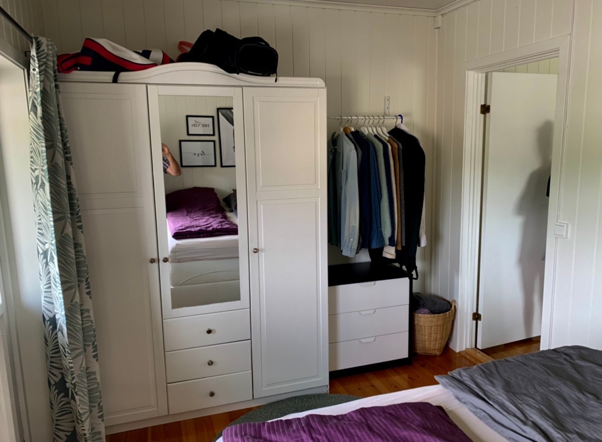 Garderobe soverom Galleribilde
