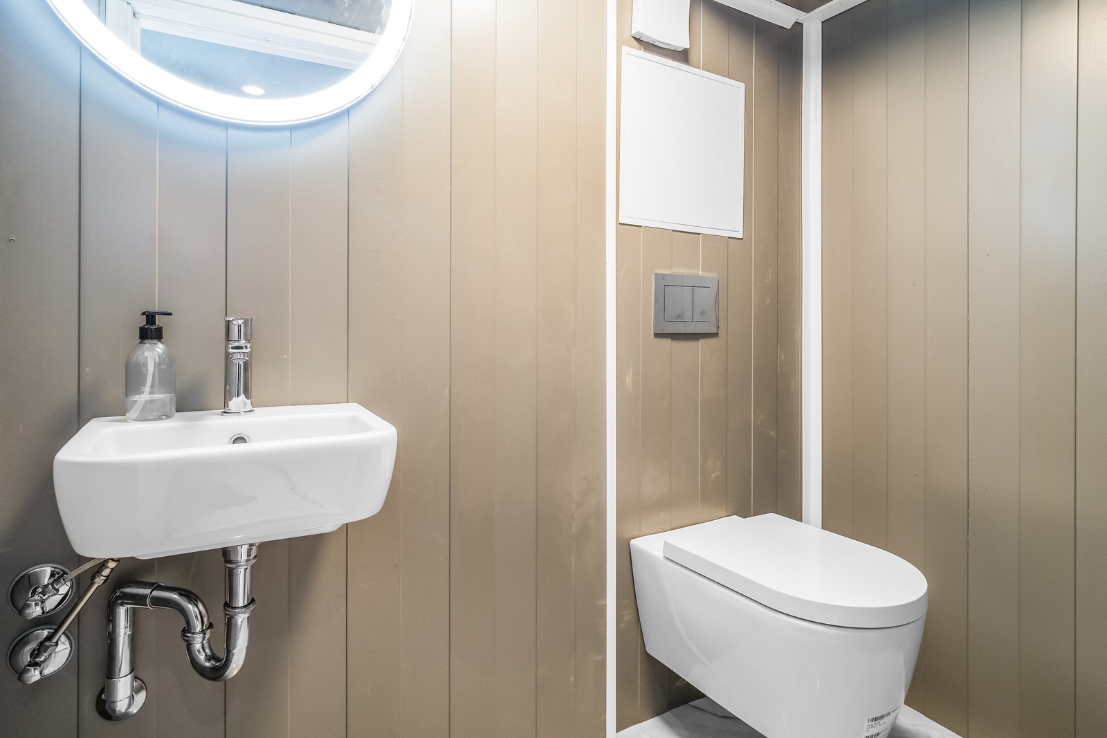 Wc kjeller Galleribilde
