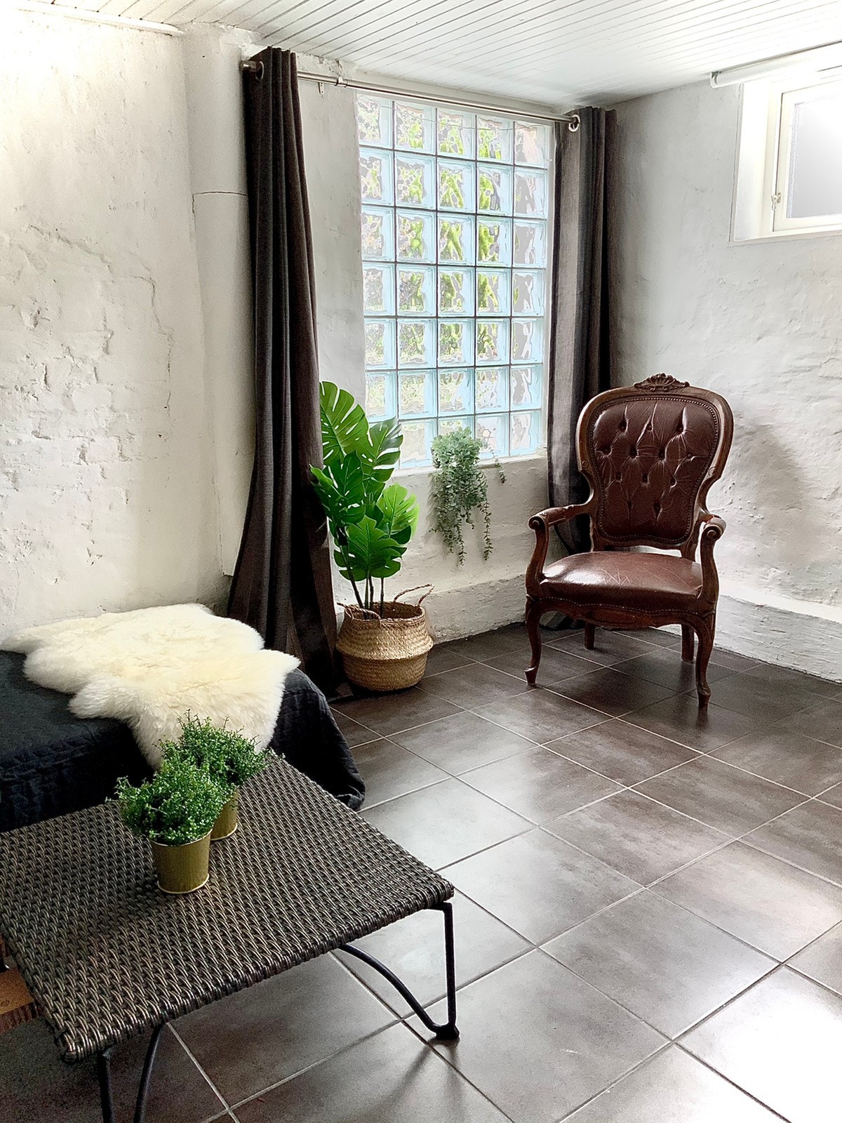 Stue/soverom Galleribilde