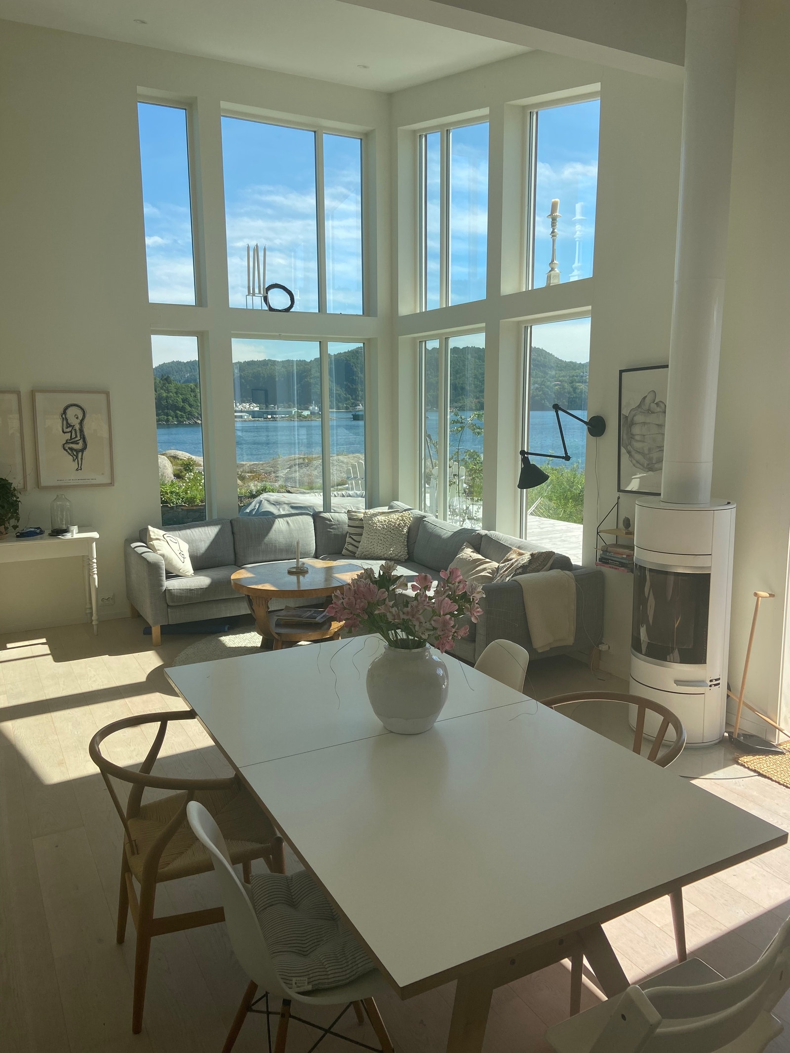 Stuen med flott utsikt Galleribilde