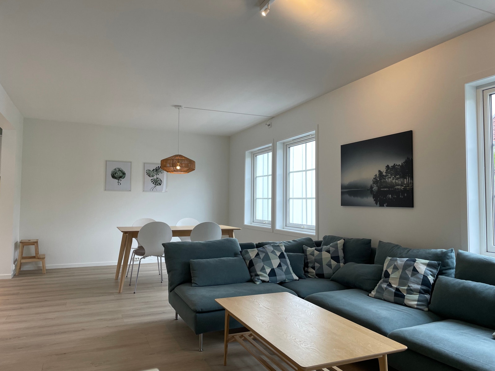 Hyggelig stue med plass til fler Galleribilde