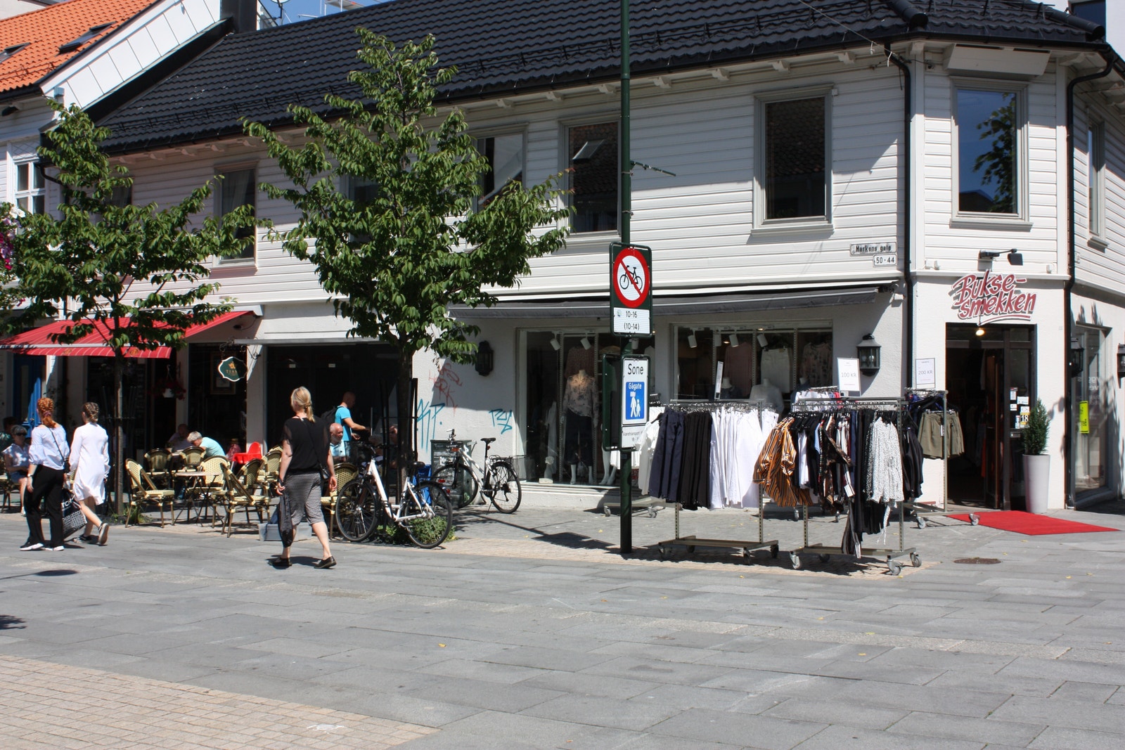 Klesbutikk i bygget Galleribilde