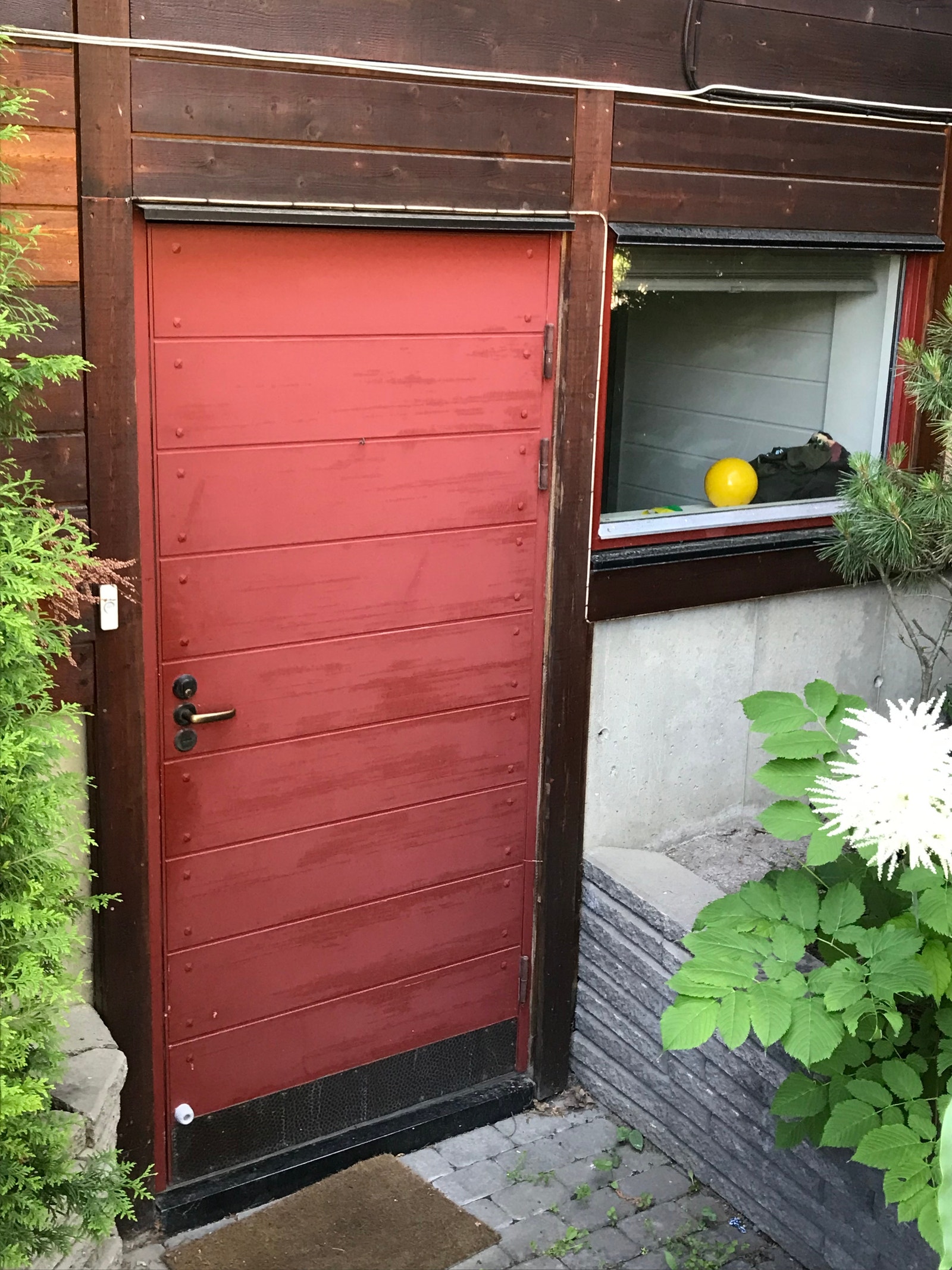 Egen inngang Galleribilde