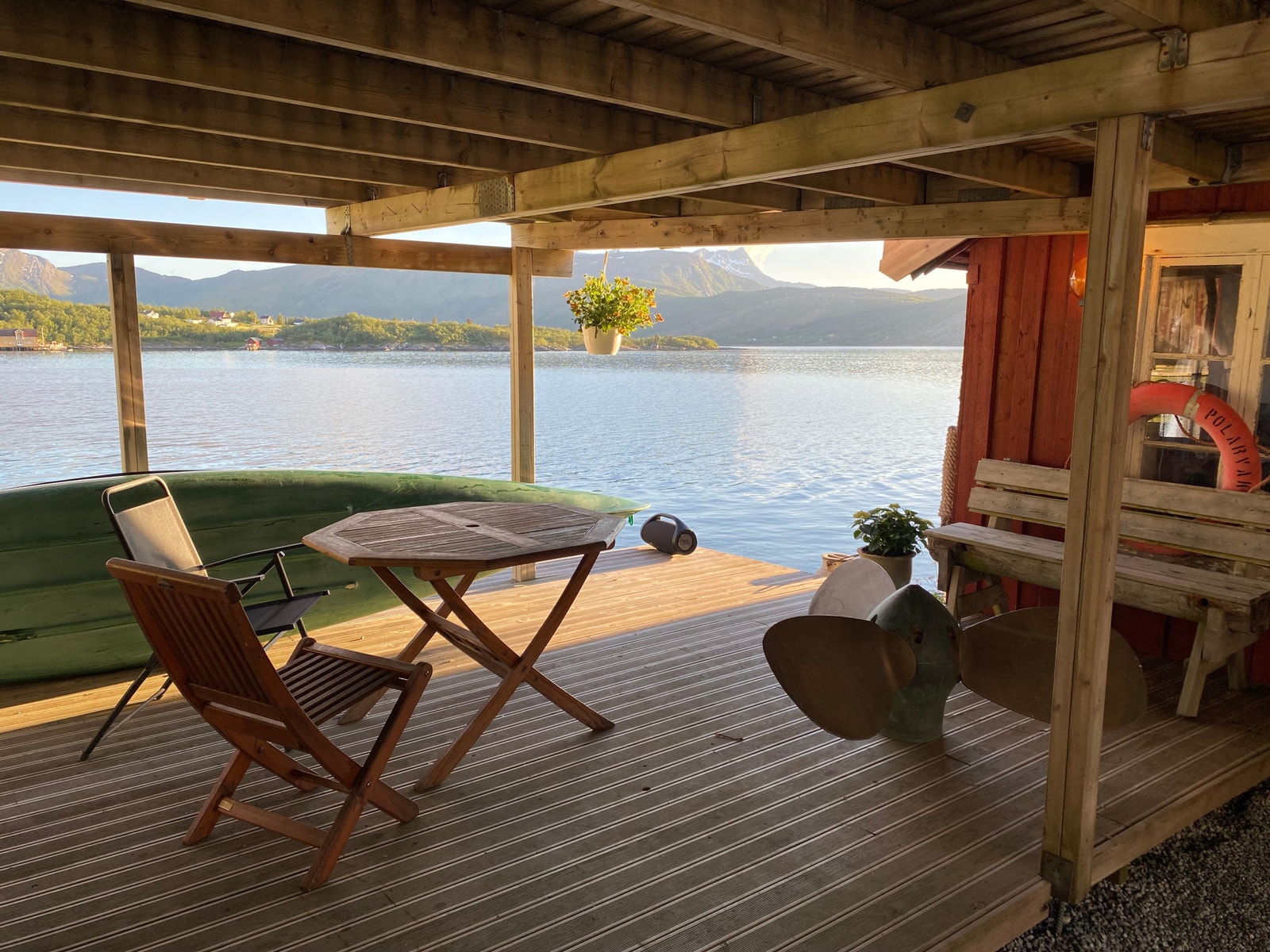 Mellom Sjøhuset og Brygga Galleribilde