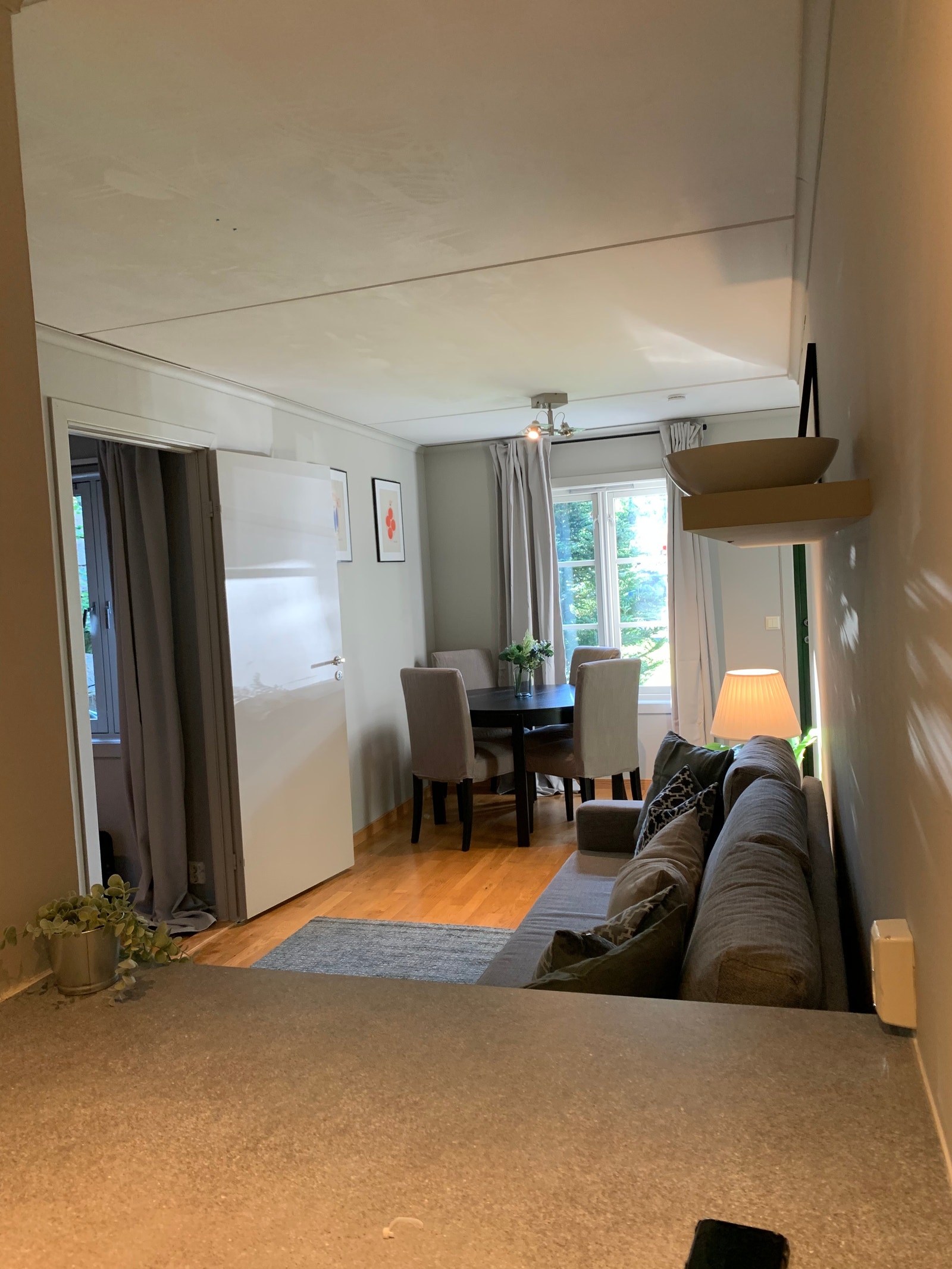 Stille og rolig område med frisk luft rett utenfor døra Galleribilde