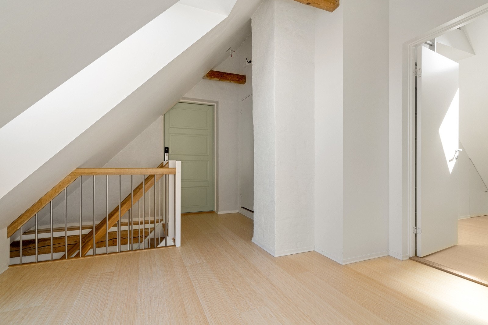 Loftstue Galleribilde