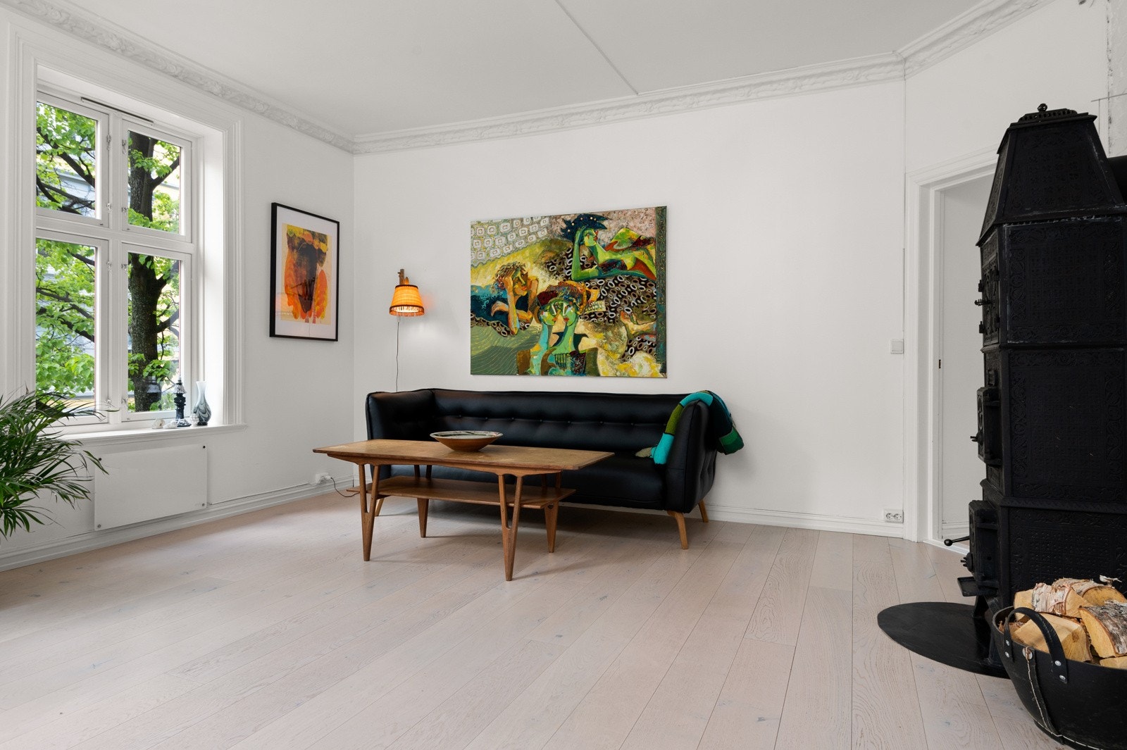 God plass til sofagruppe, spisebord og annet ønsket møblement Galleribilde