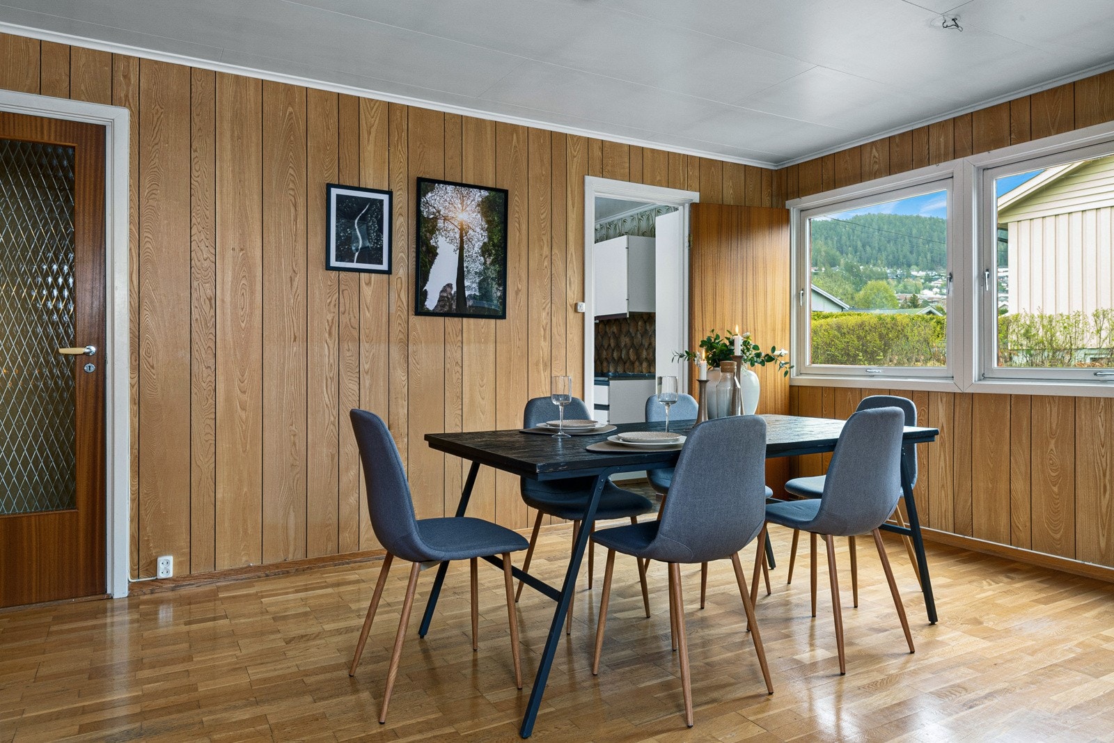 Her er det god plass til å sammle hele familien rundt et spisebord. Galleribilde