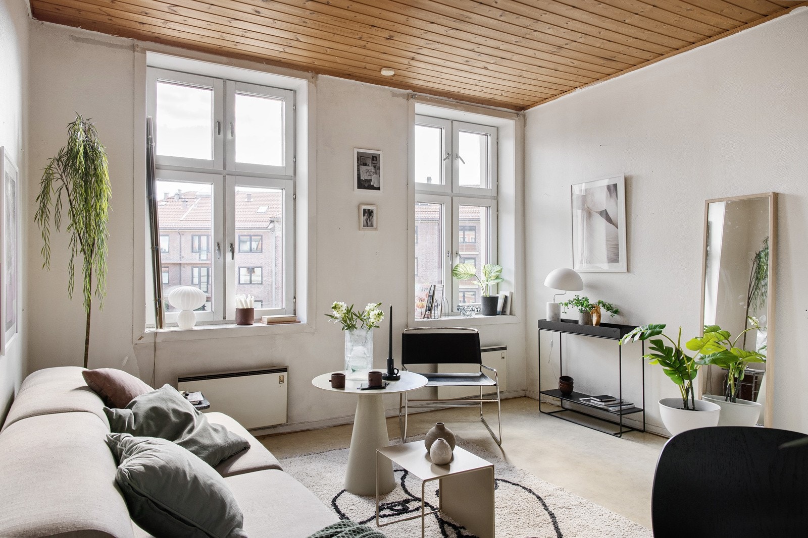 Hagegata 48 B - Velkommen til en klassisk 2-roms med prima beliggenhet. Stort potensiale. Galleribilde