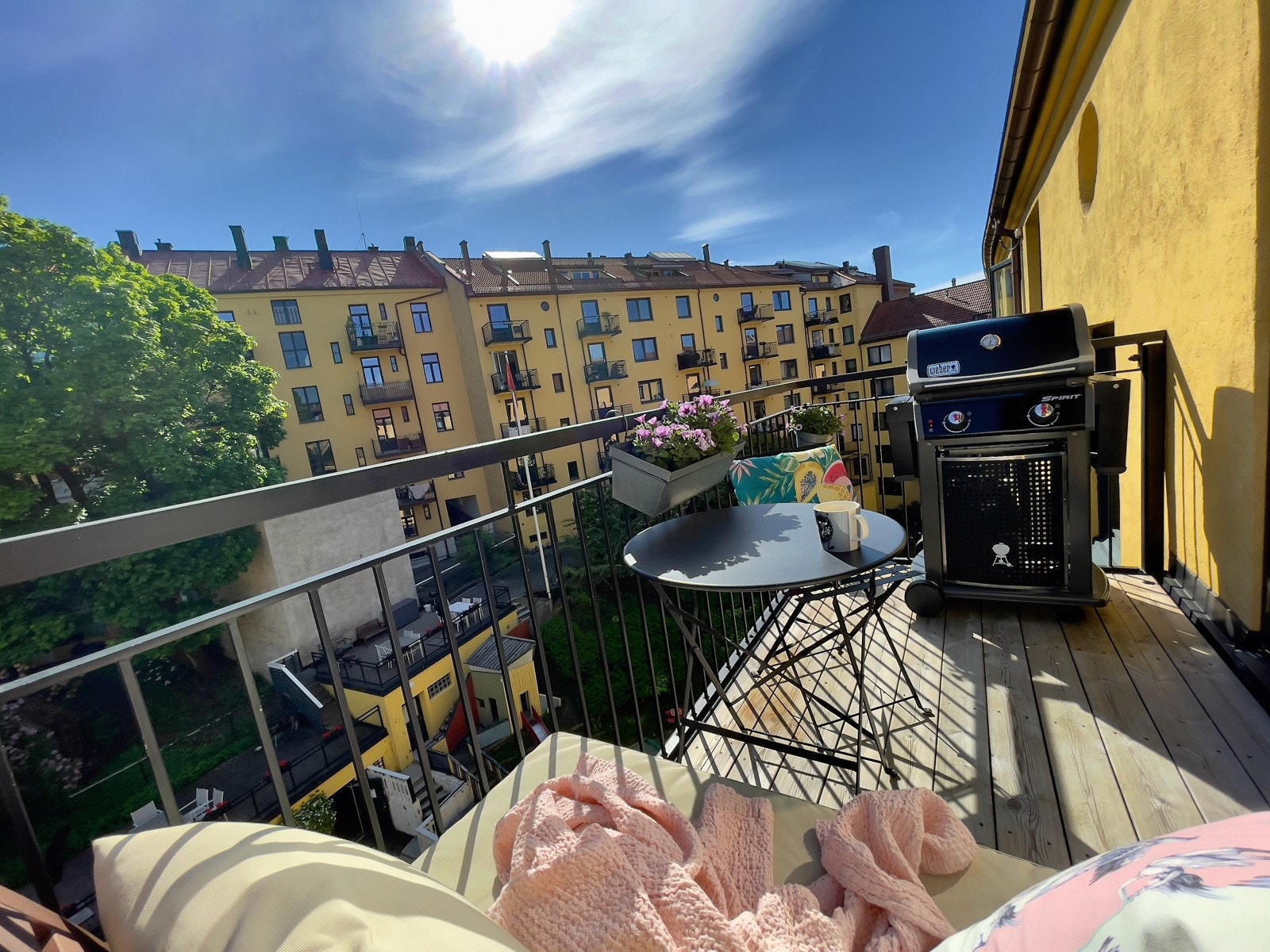 Selgers bilde fra balkong. Gode solforhold på morgen/formiddag! Galleribilde