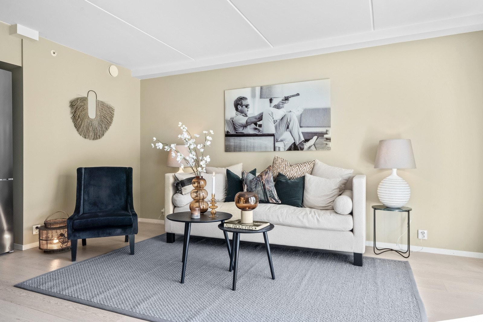 Det er montert inn solskjerming fra Expo Nova i stuen. Galleribilde