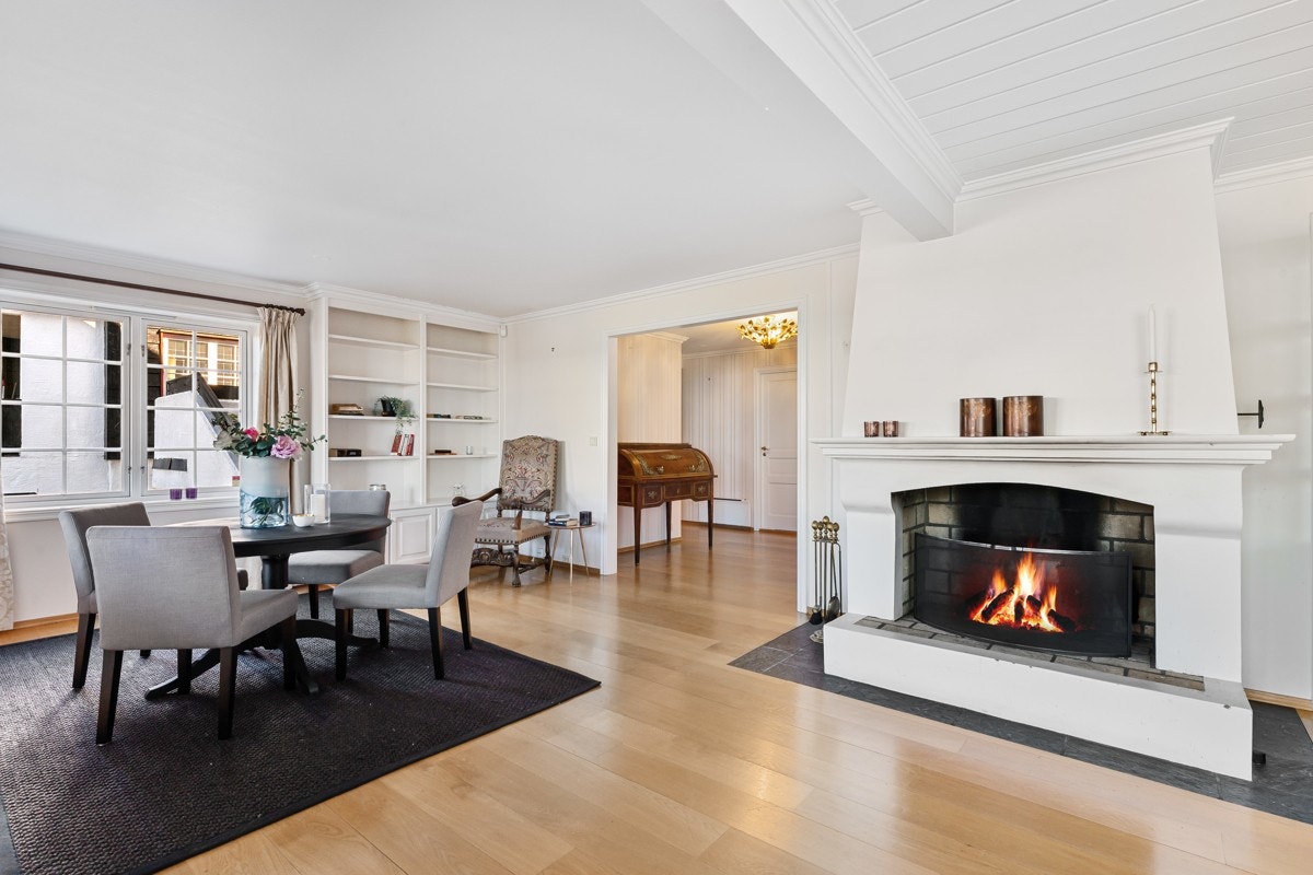 Stor og deilig peis Galleribilde