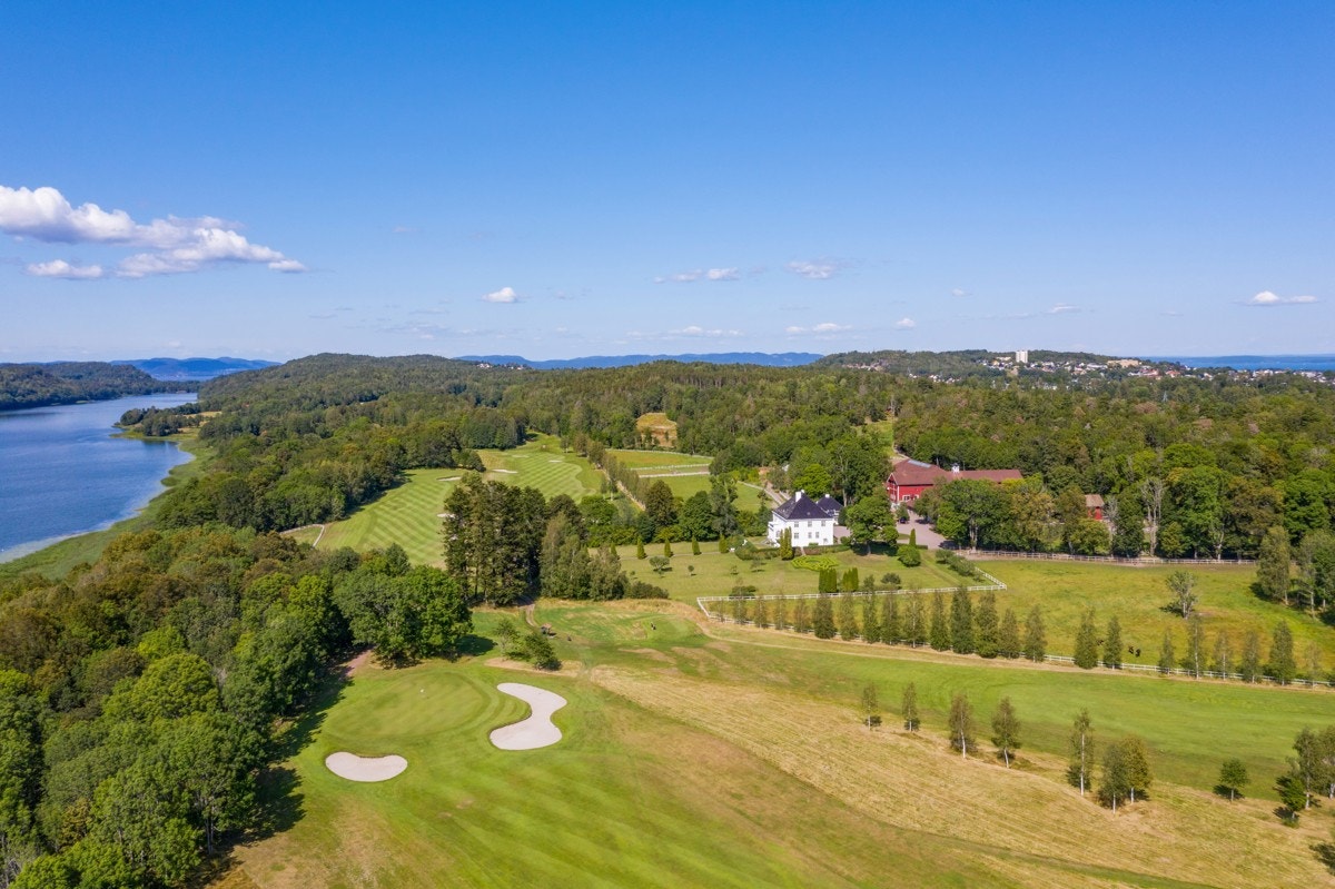 Idyllisk golfbane Galleribilde