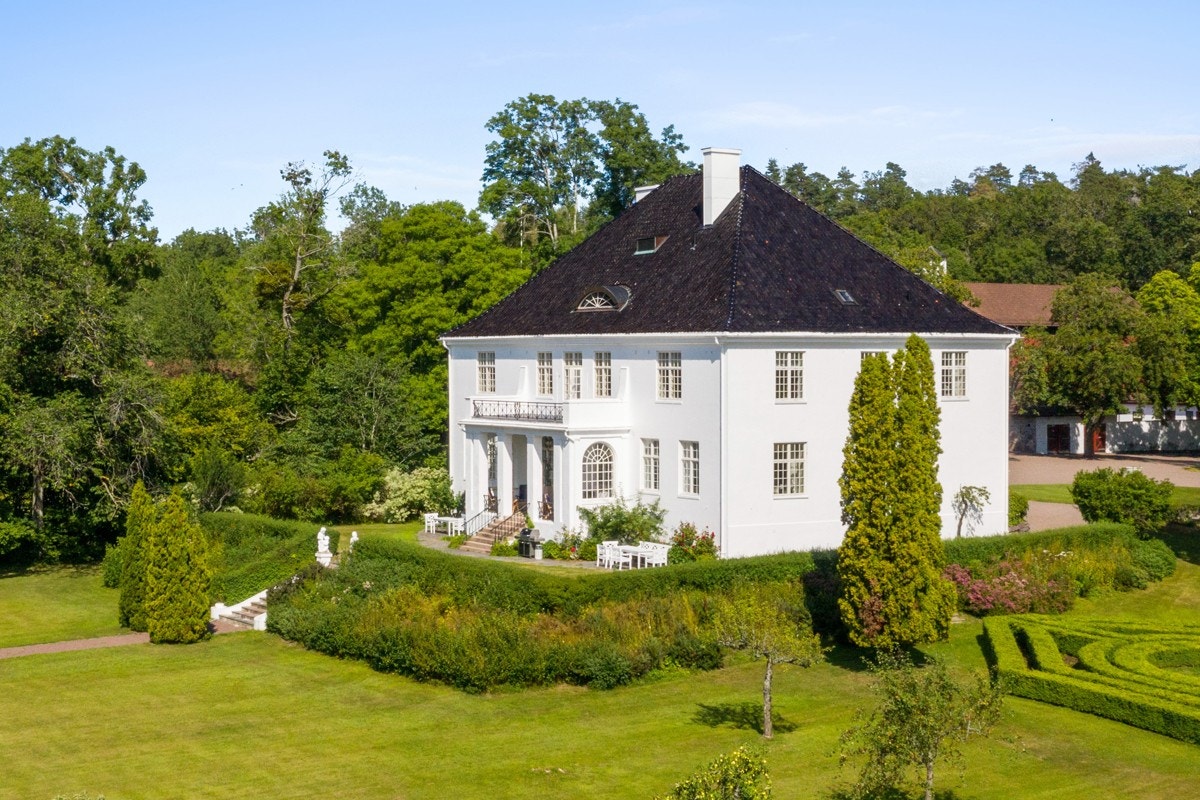 Hovedbygningen fra 1910 Galleribilde