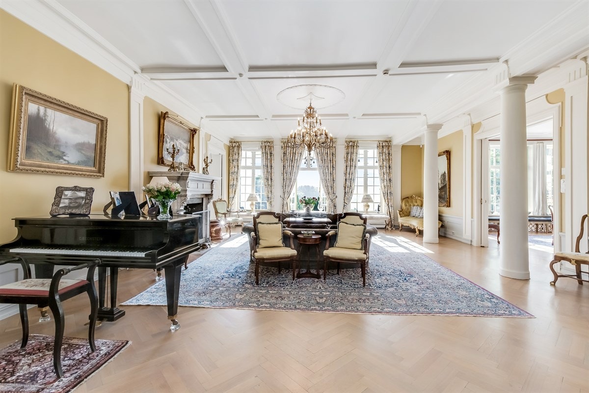 Hovedstuen Galleribilde