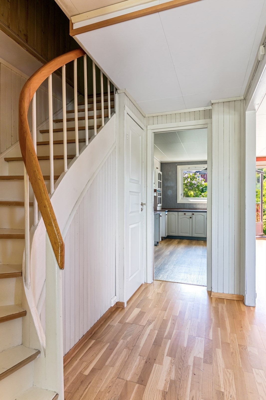 Trappen opp til 2. etasje. Galleribilde
