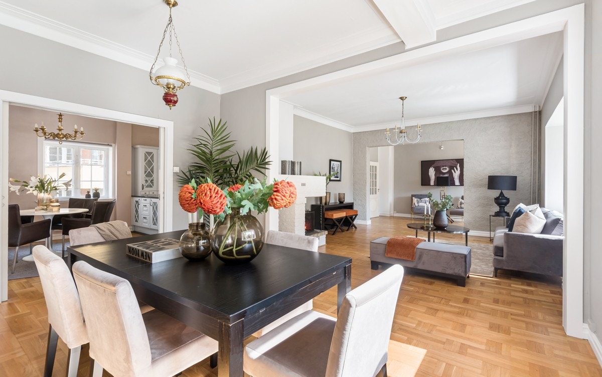 Spisestue 1. etg. Galleribilde