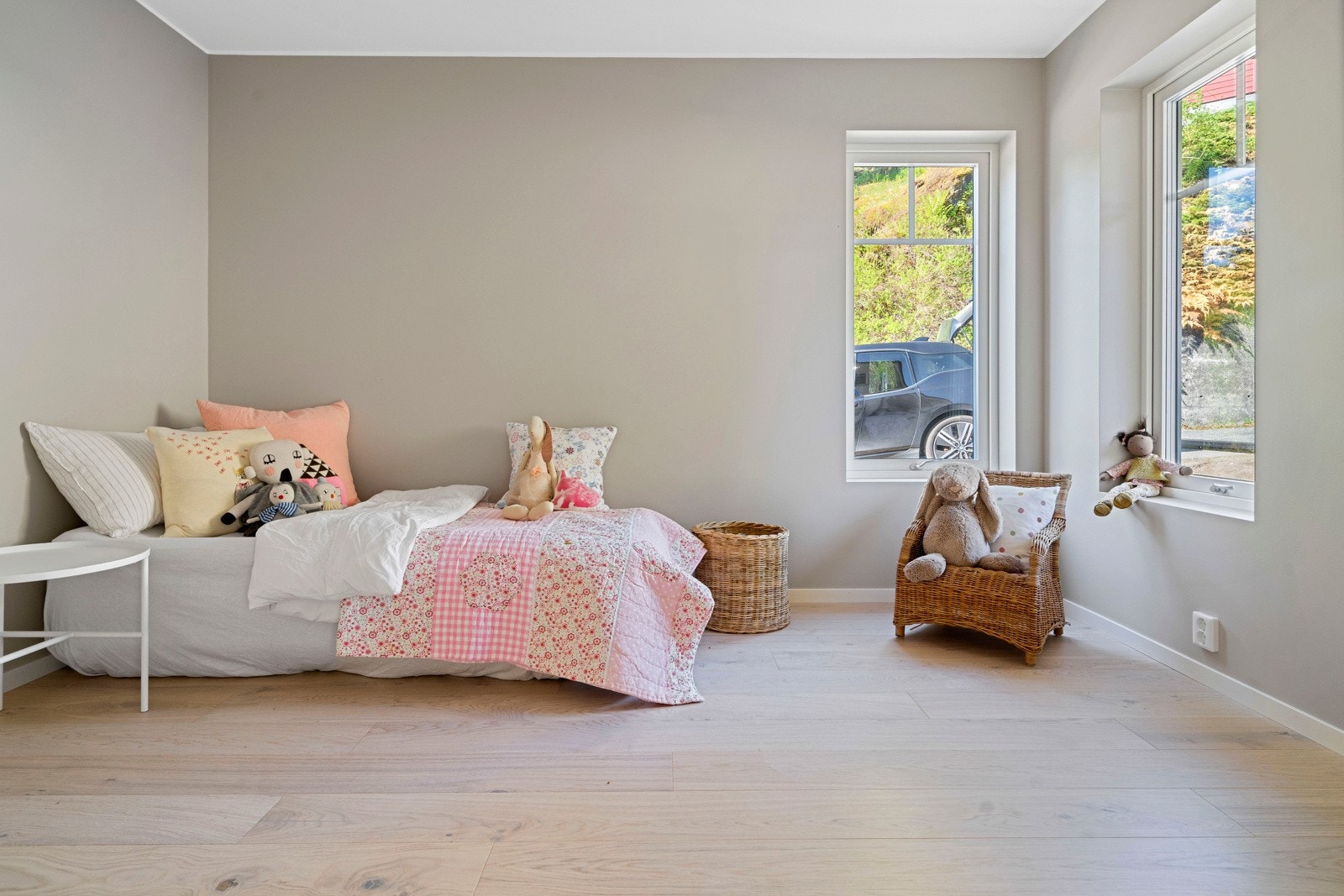 Rommene har et behagelig inneklima som trengs for en god natts søvn. Balansert ventilasjon i hele boligen Galleribilde