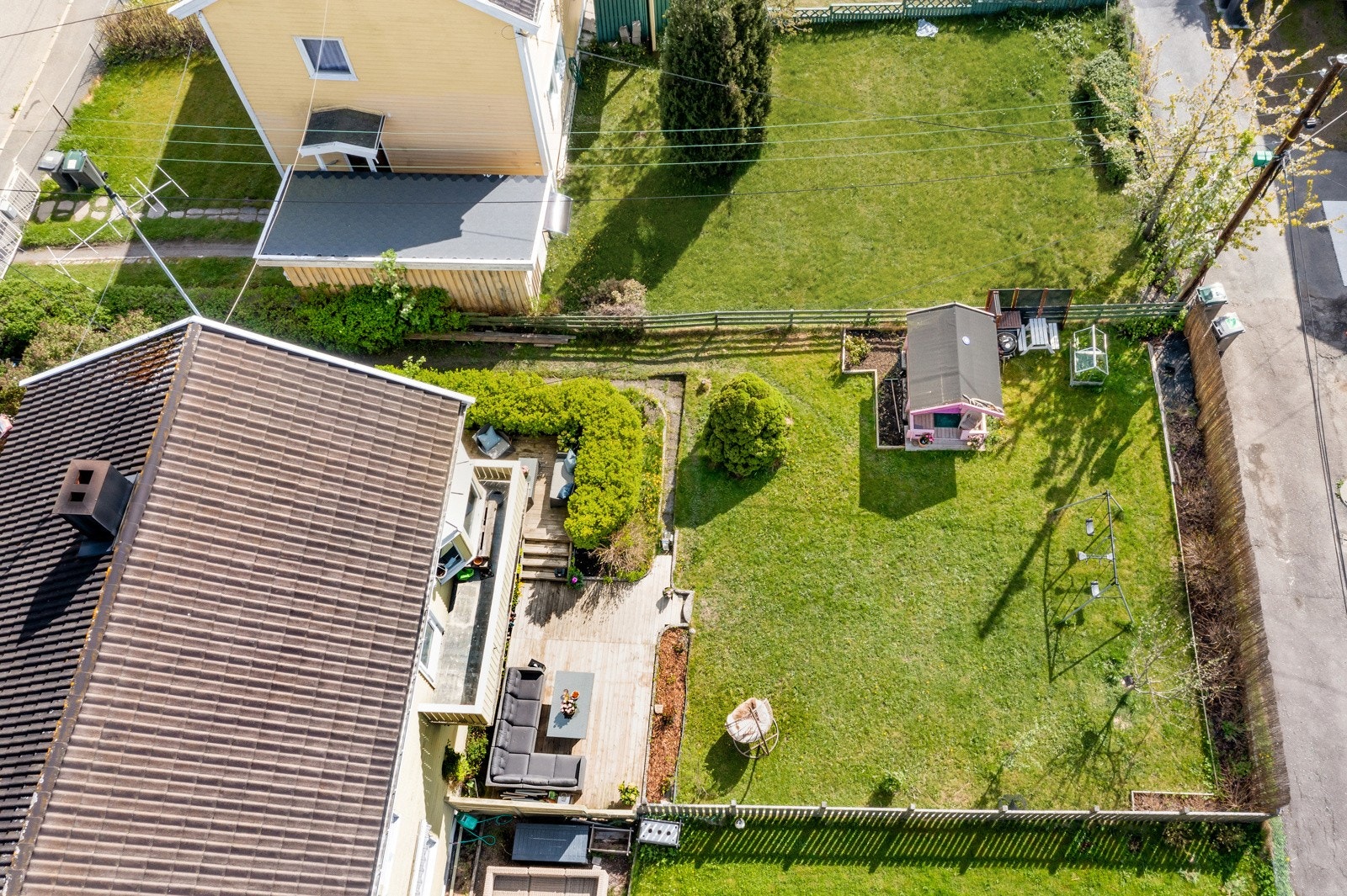 Beliggenheten er rolig og barnevennlig, like ved skoler, Bøler senter og T-banestasjon Galleribilde