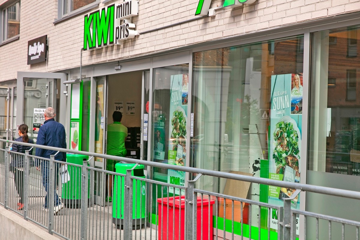 I Kværnerbyen finner du de fleste servicetilbud, som f.eks matbutikk, apotek, cafè, treningssenter, renseri, blomsterbutikk, legesenter etc. Galleribilde