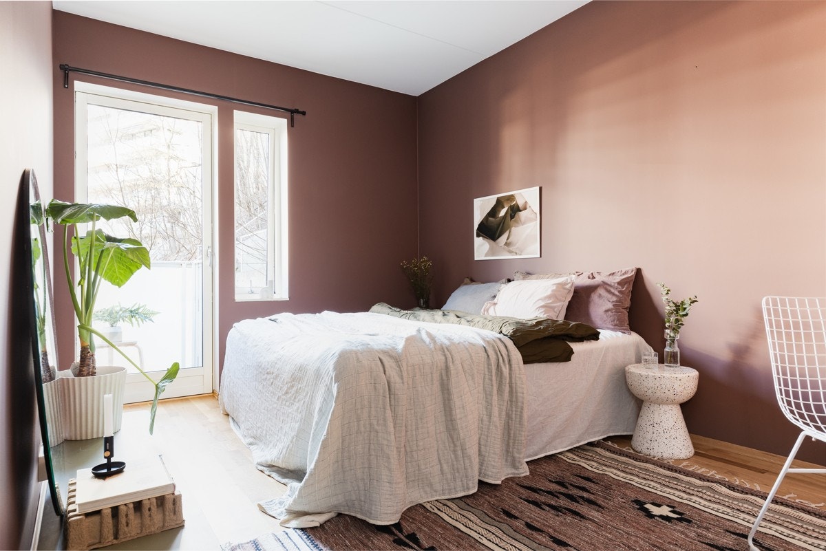 Boligen har to soverom av god størrelse, det ene med utgang til østvendt luftebalkong med morgensol. Galleribilde