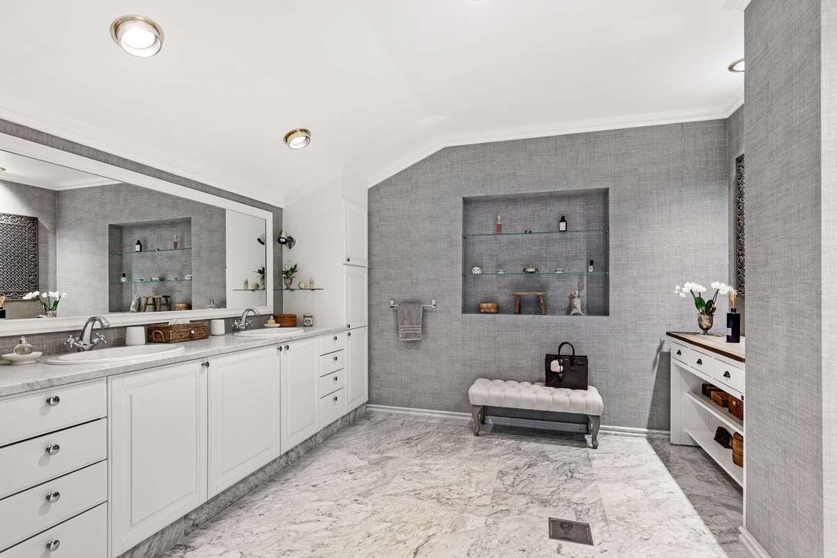 Romslig baderom Galleribilde