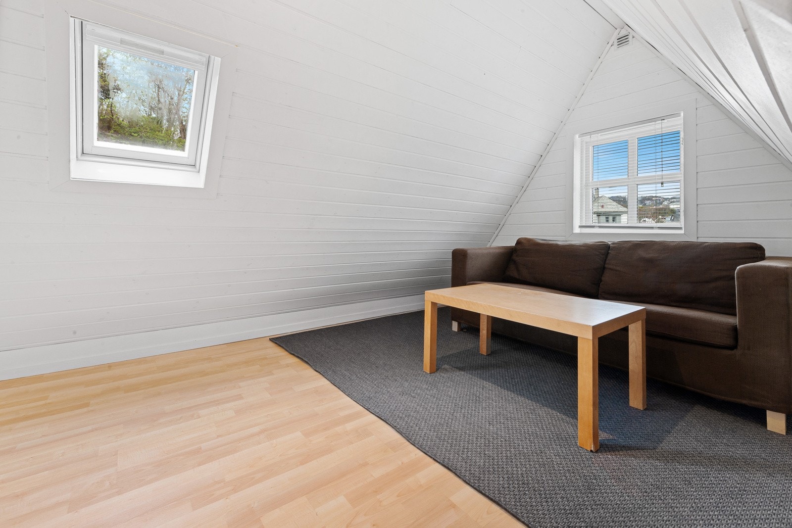 Stue i loftsetasje Galleribilde