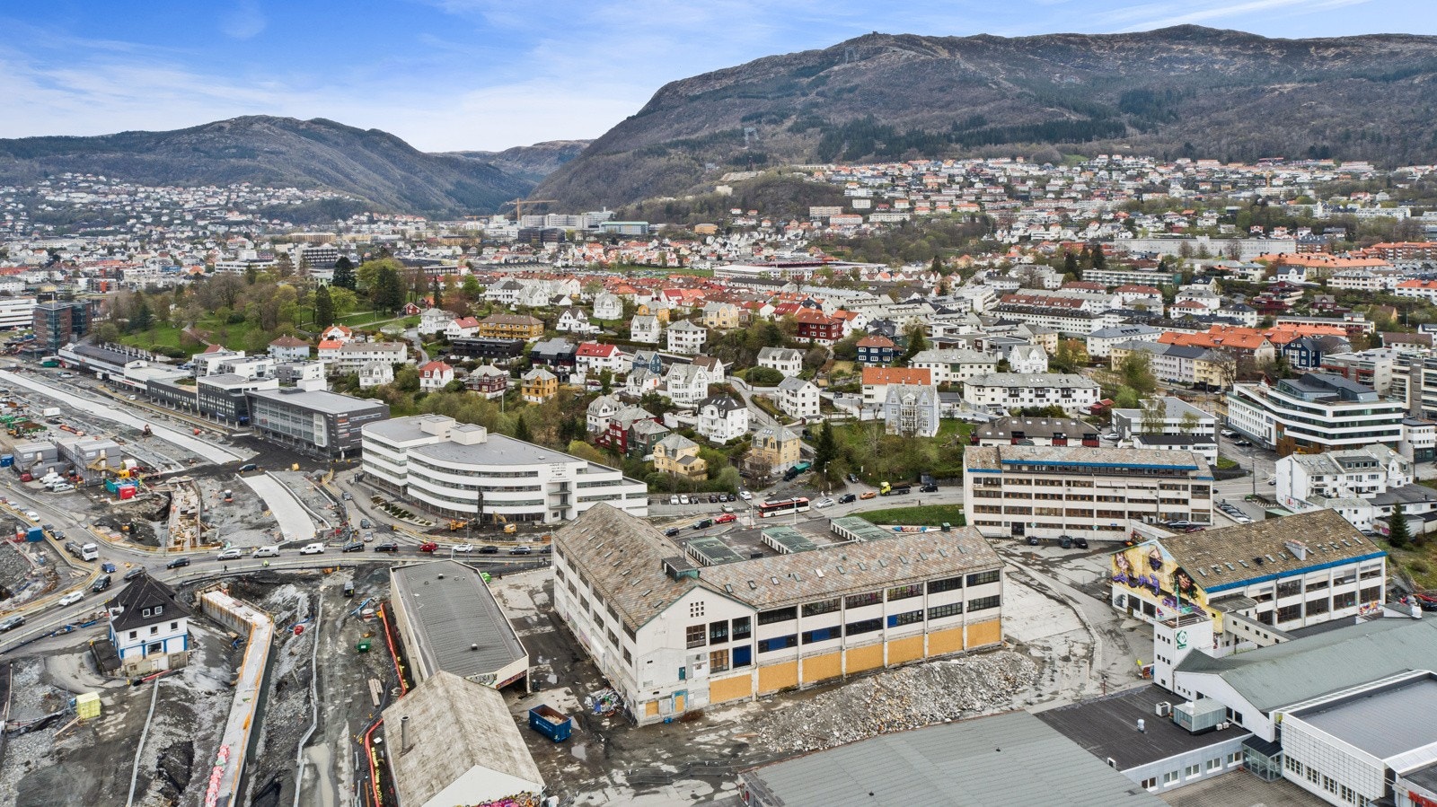 Dronefoto over nabolaget Galleribilde