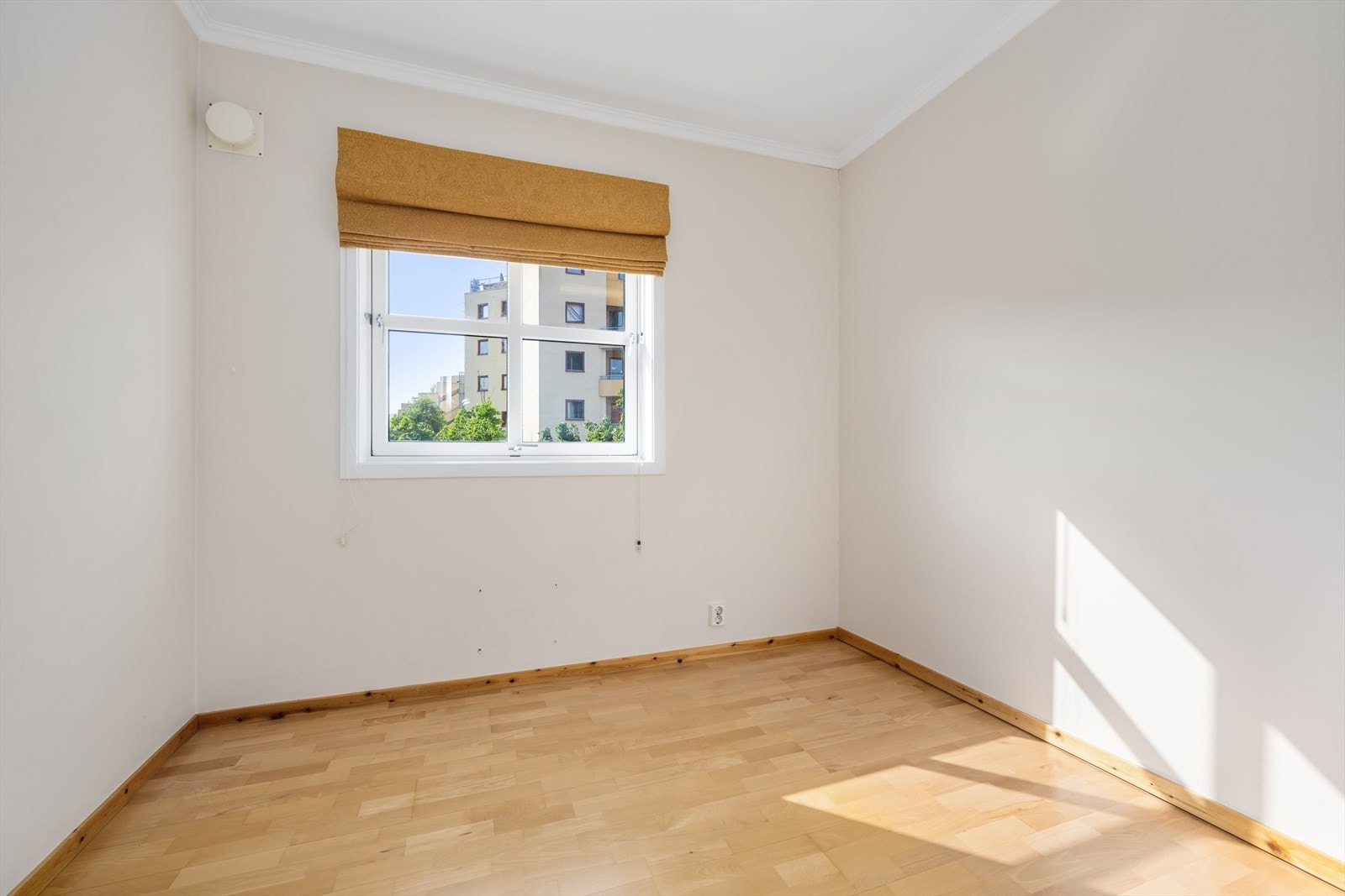 Soverom ll egner seg godt til barnerom, gjesterom eller kontor. Galleribilde
